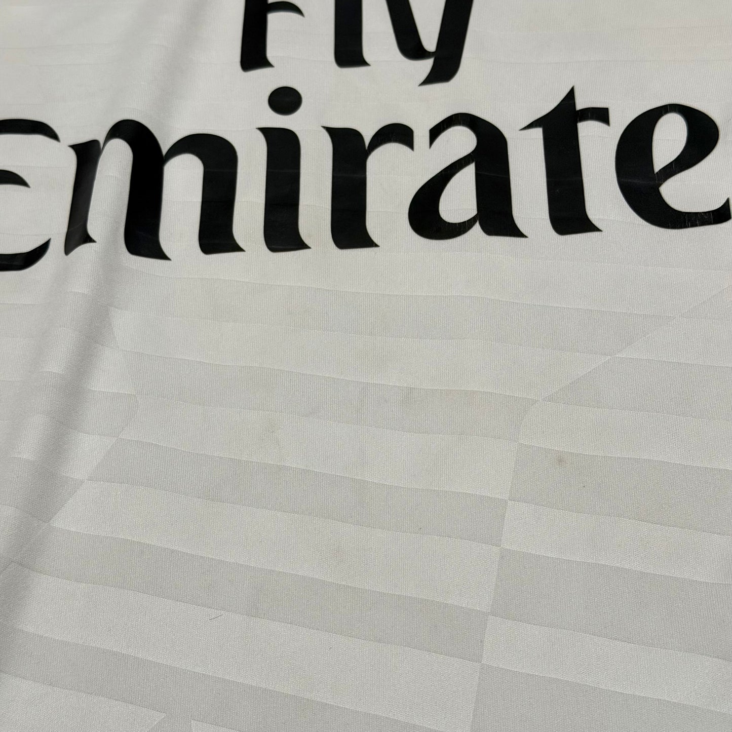 Real Madrid 2014/15 home x James Rodriguez #10 (M)