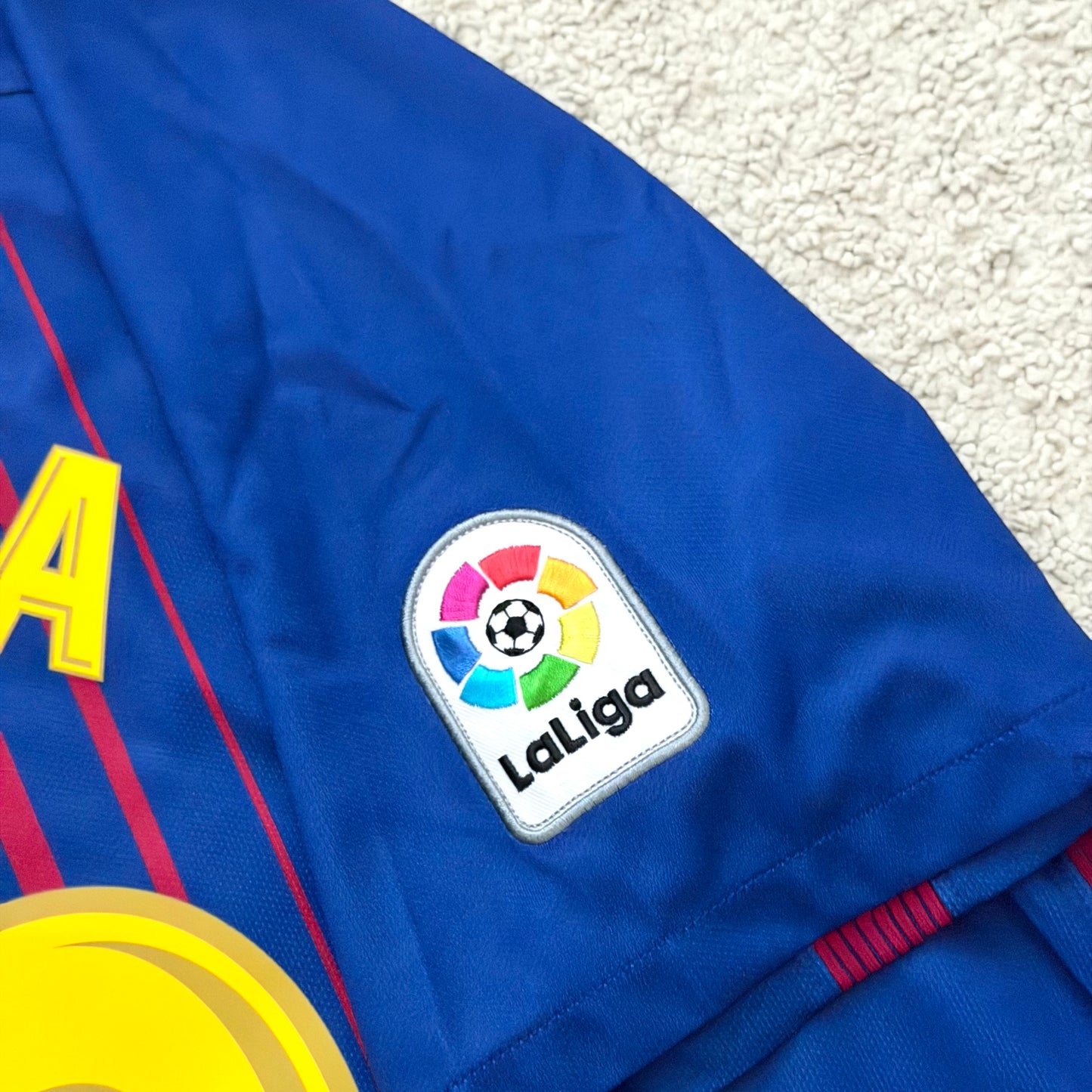 Barcelona 2017/18 home x Andres Iniesta INFINITO SPECIAL EDITION (XL)