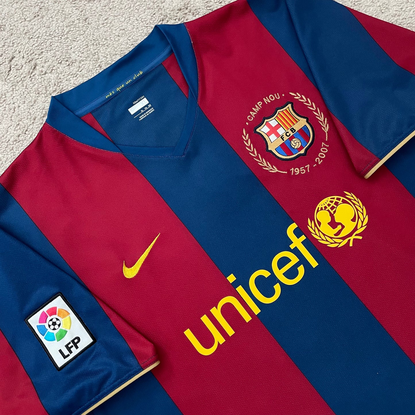 Barcelona 2007/08 home x Ronaldinho #10 (XL)