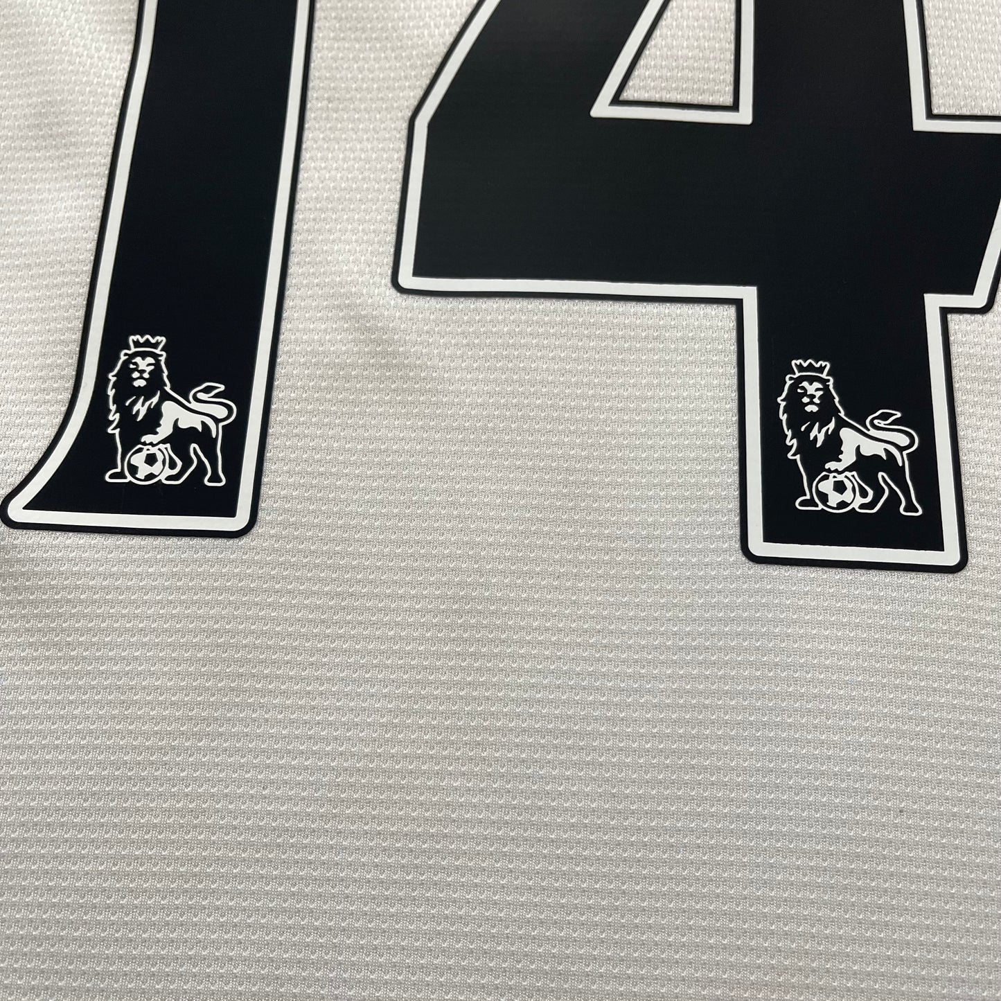Manchester United 2012/13 away x Chicharito Hernandez #14 (L)