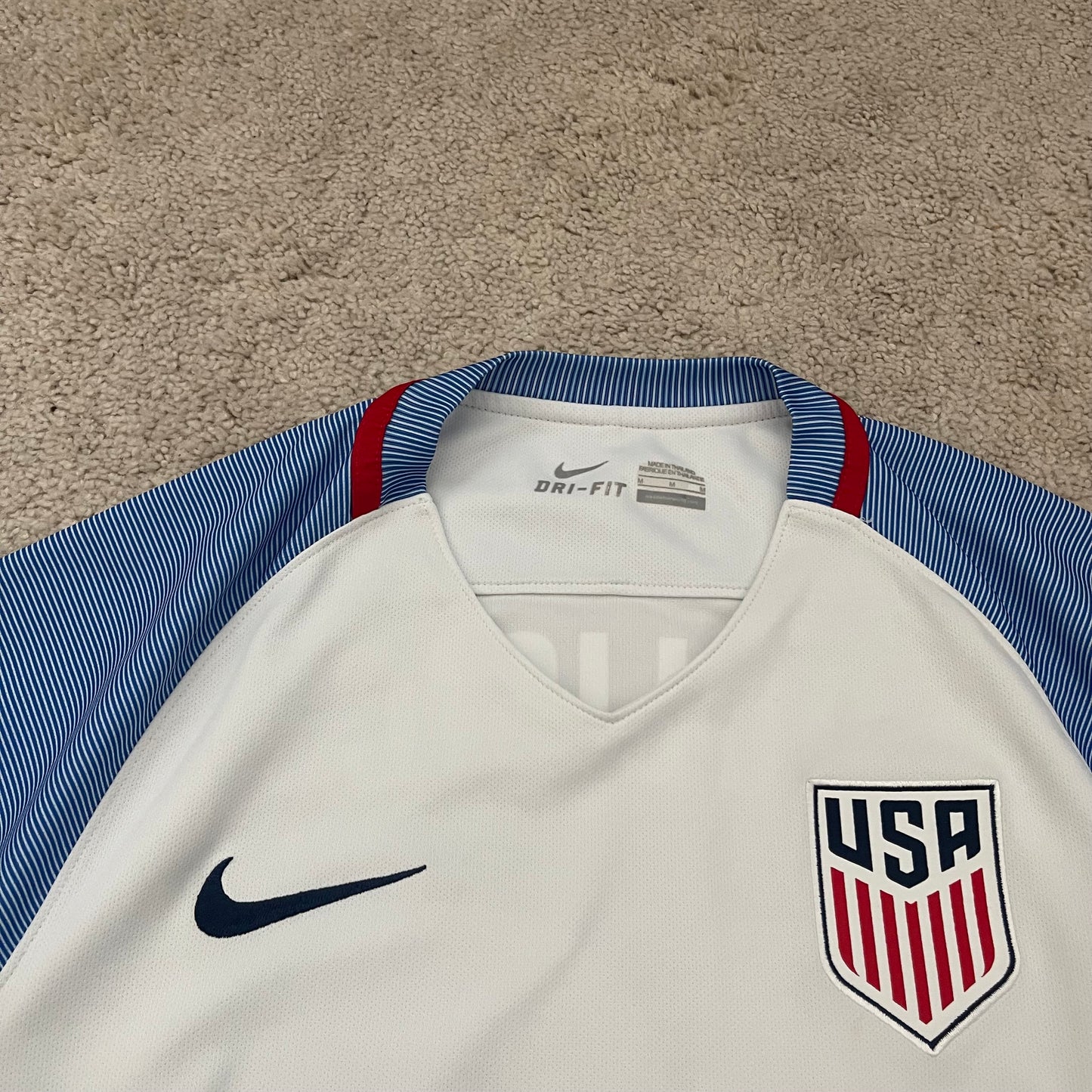 USA 2016/17 home x Christian Pulisic #10 (M)