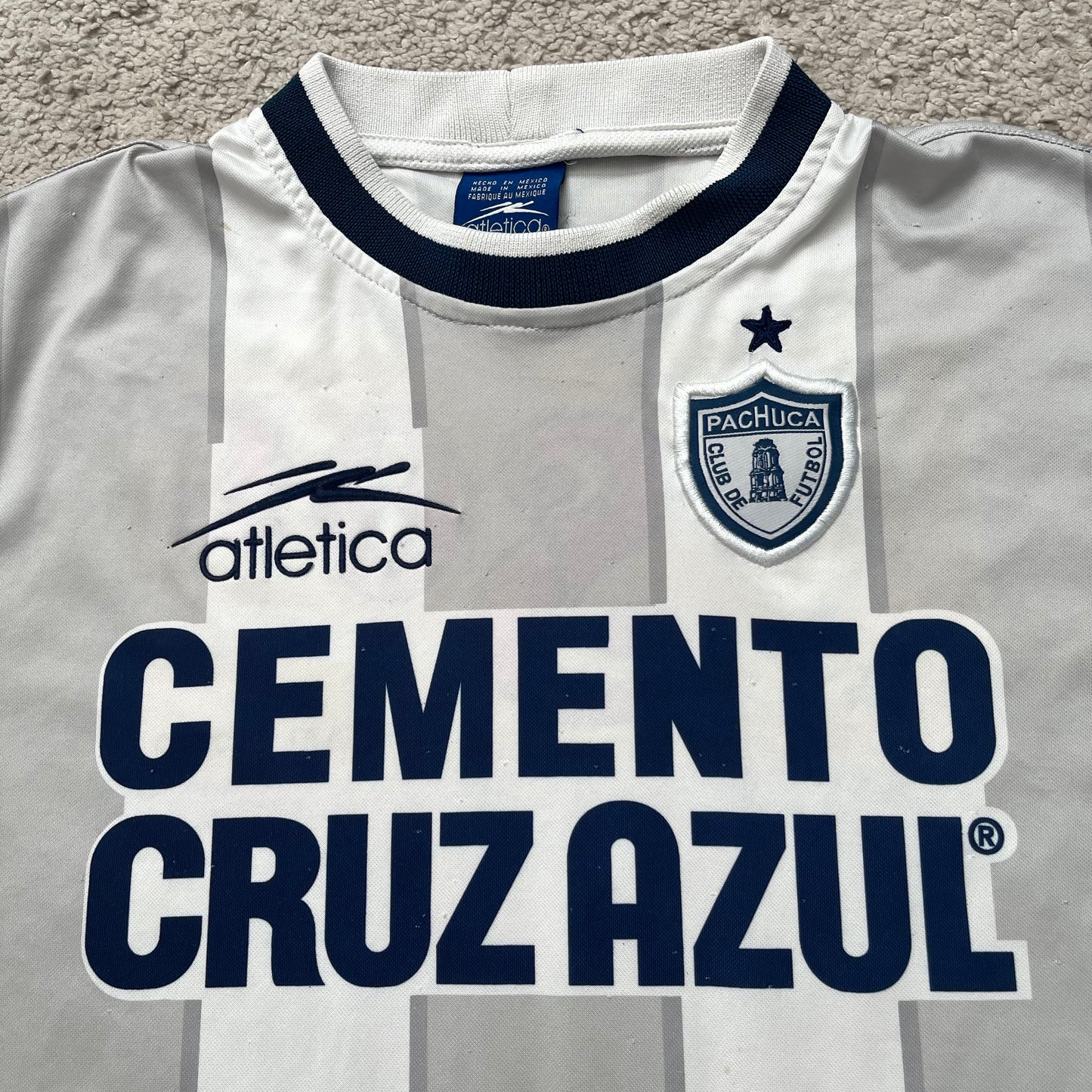 Pachuca 2001/02 away (L)