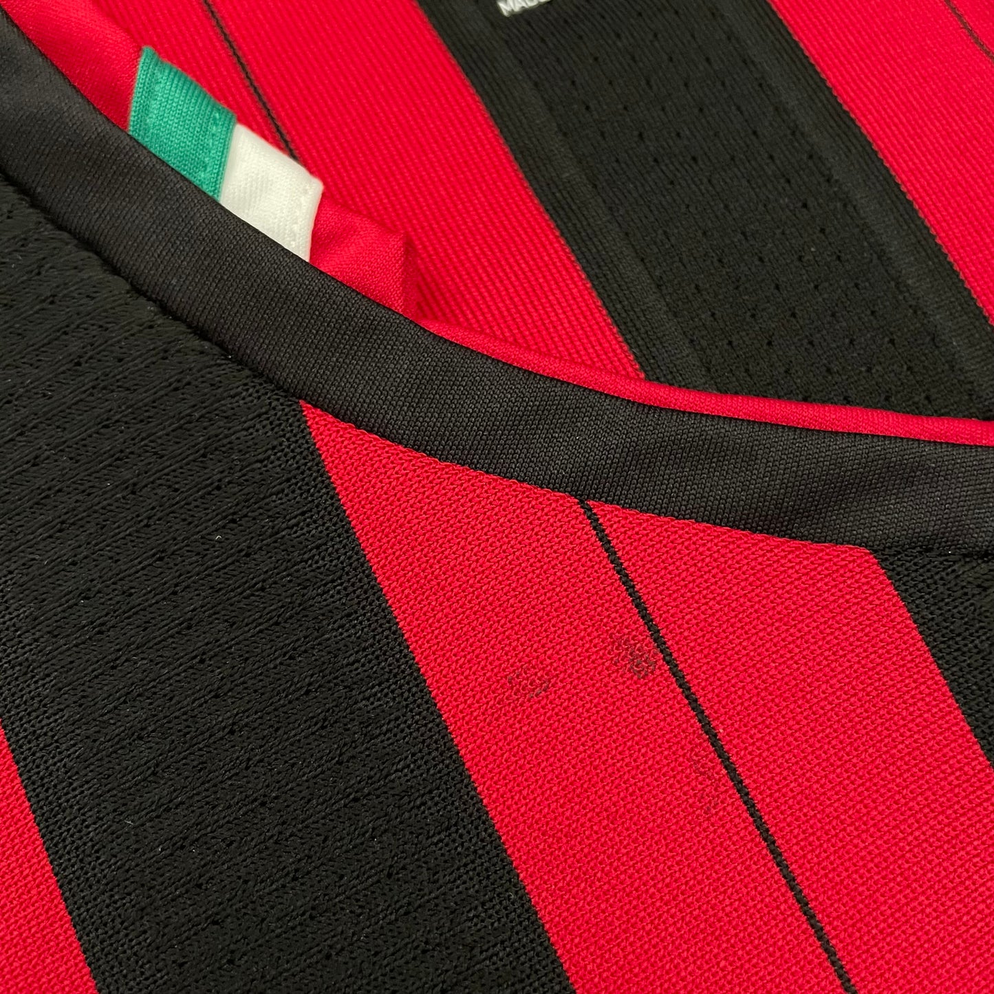 AC Milan 2013/14 home x Mario Balotelli #45 (M)