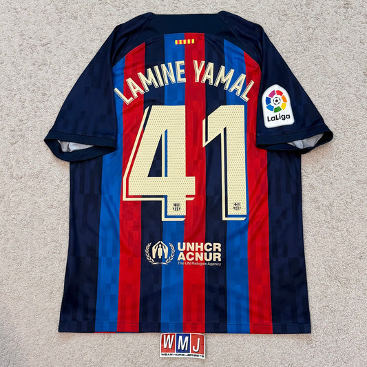 Barcelona 2022/23 home x Lamine Yamal #41 (L)