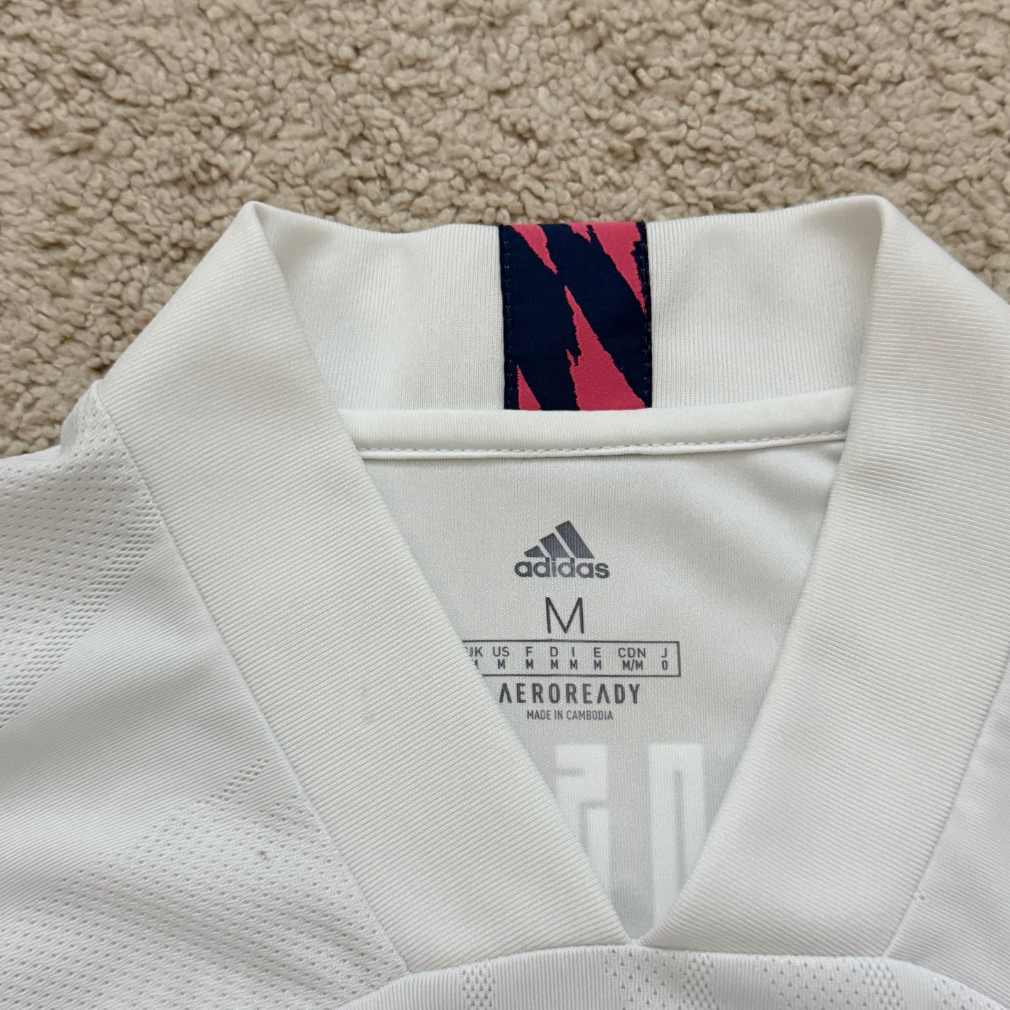 Real Madrid 2020/21 home x Vinicius Jr #20 (M)