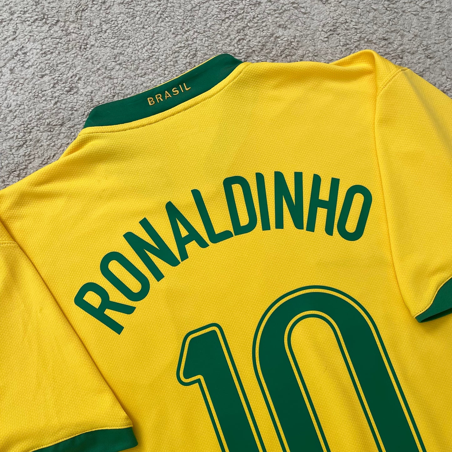 Brazil 2006 World Cup home x Ronaldinho #10 (XL)