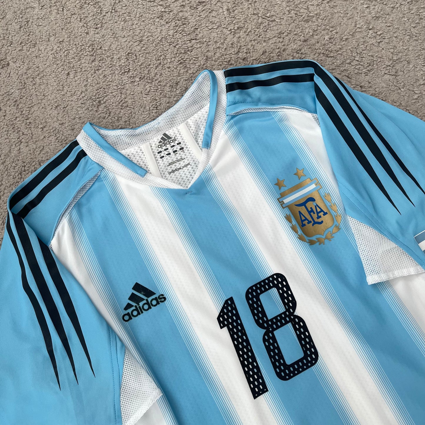 Argentina 2004/05 home PLAYER VERSION x Messi #18 (L)