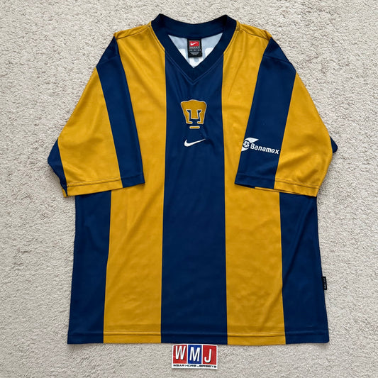 Pumas UNAM 2000/01 home (M)