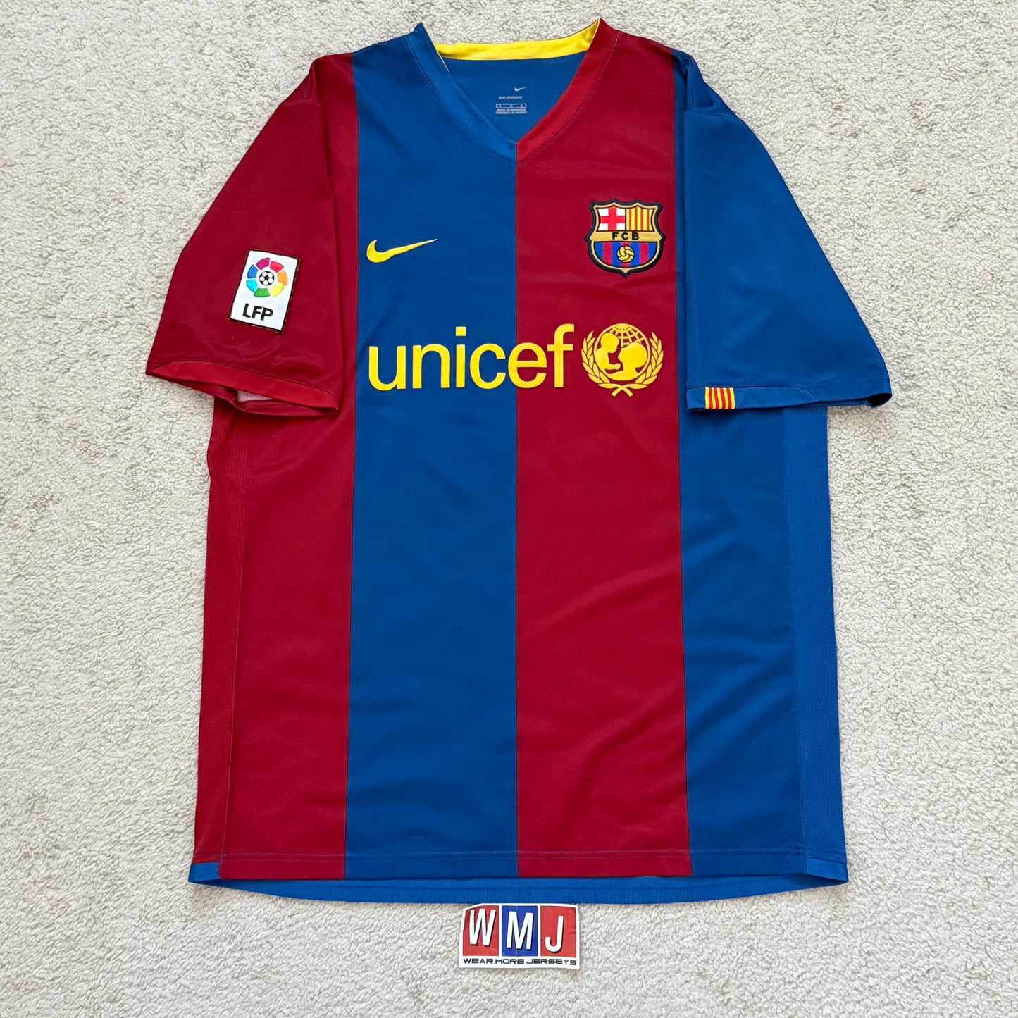 Barcelona 2006/07 home x Messi #19 (L)