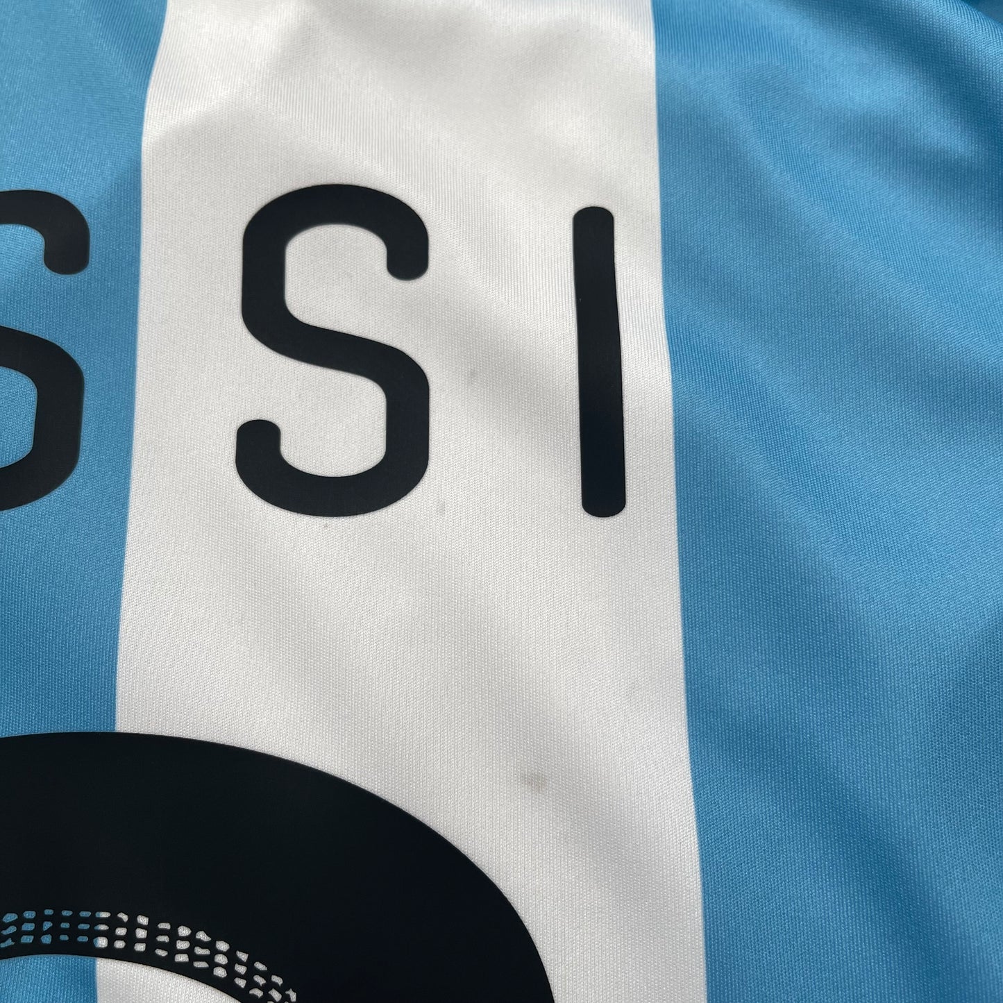 Argentina 2011 Copa America home x Messi #10 (L)