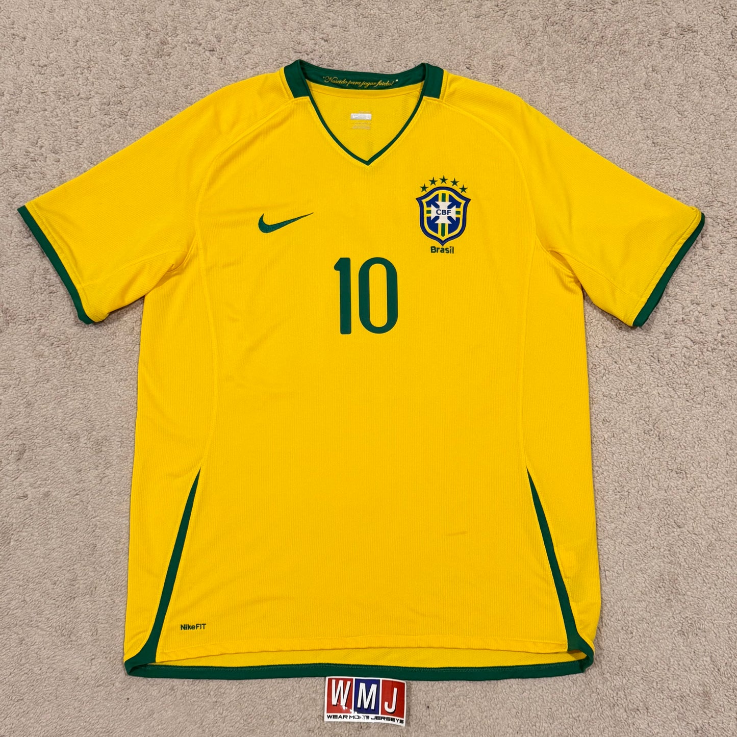 Brazil 2008/2009/2010 home x Ronaldinho #10 (L)