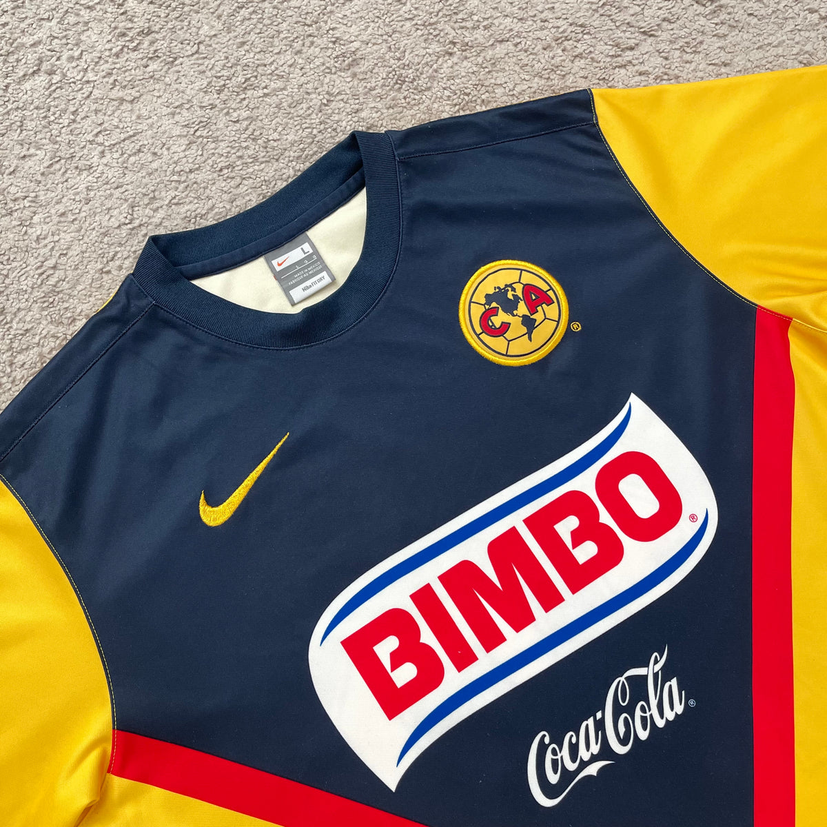Club America 2009/10 home x Salvador Cabañas #10 (L)