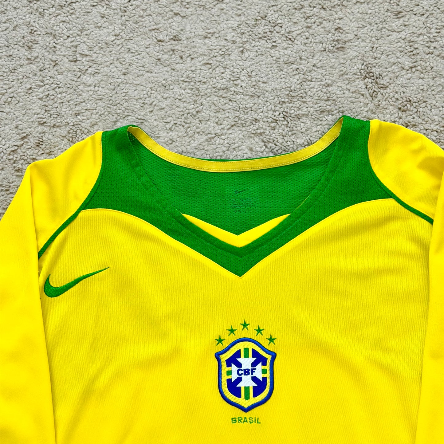 Brazil 2004/05 home x Ronaldinho #10 (XL)