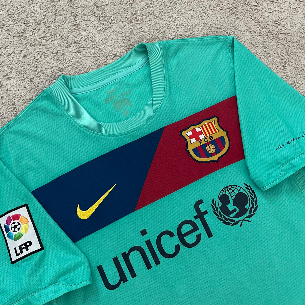 Barcelona 2010/11 away x Messi #10 (S)