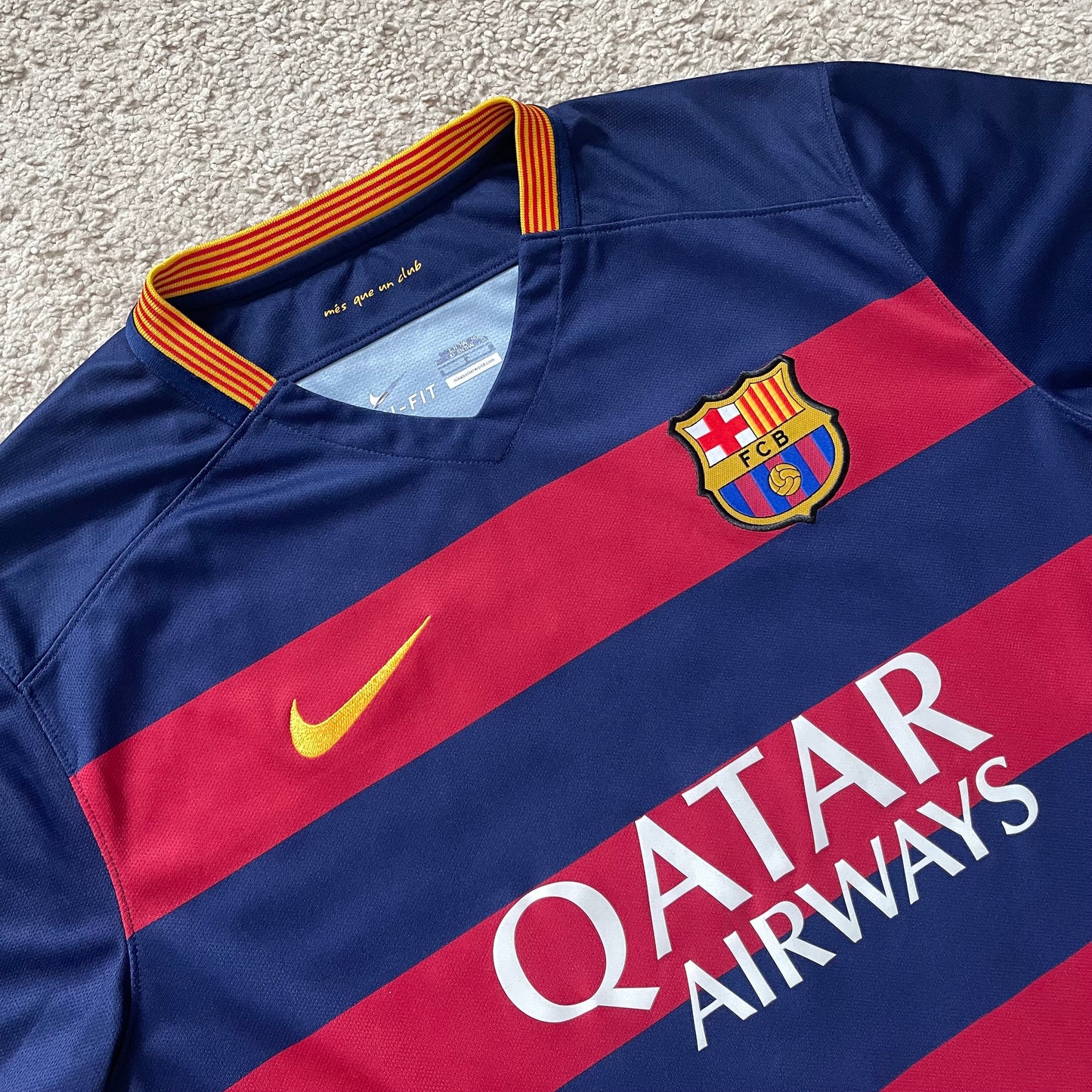 Barcelona 2015/16 home x Neymar Jr #11 (L)
