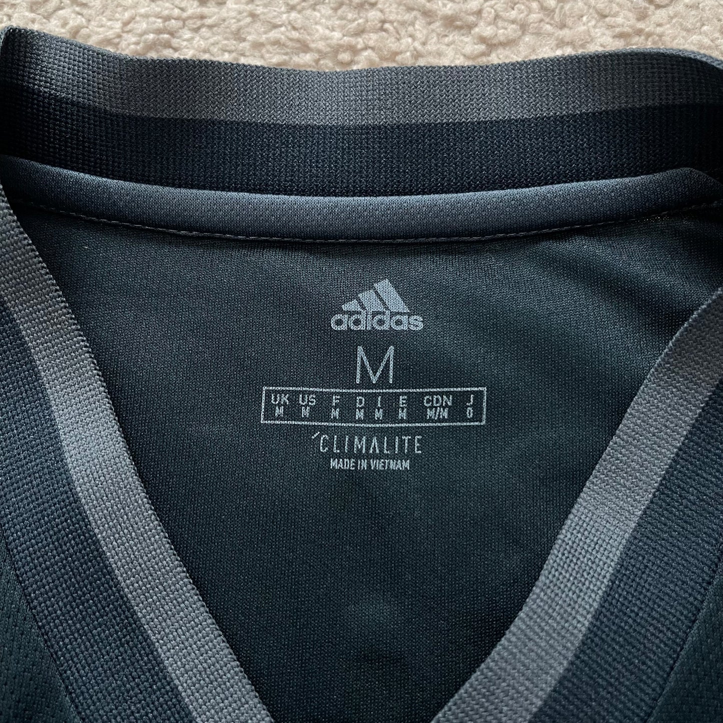 Real Madrid 2018/19 away x Gareth Bale #11 (M)