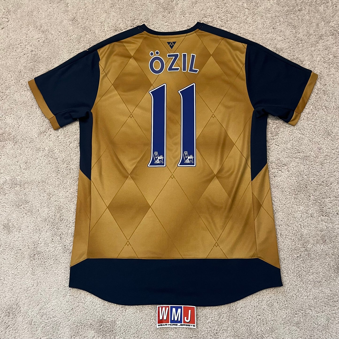 Arsenal 2015/16 away x Mesut Özil #11 (L)