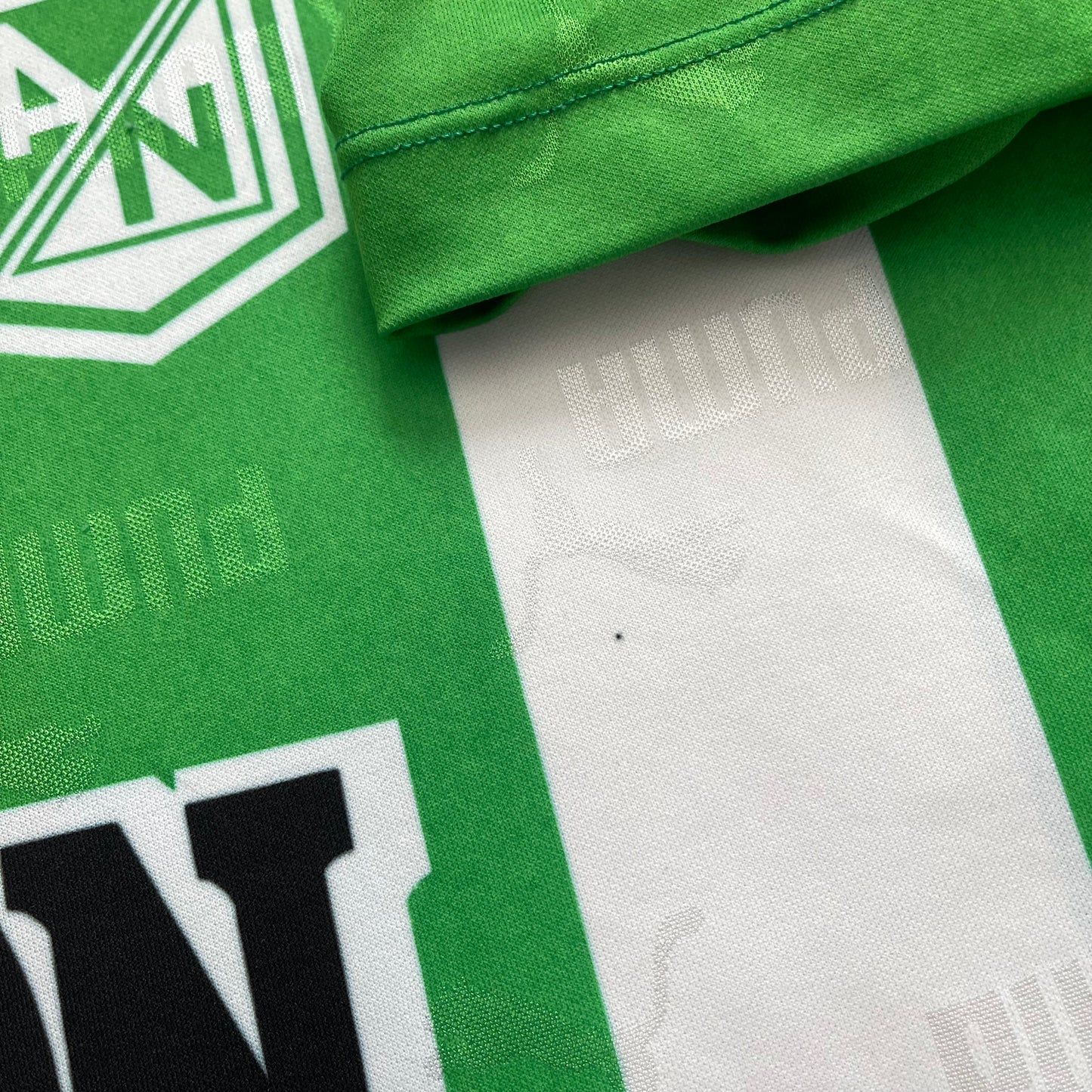Atletico Nacional 2000/01 home x Jorge Agudelo #10 (M)