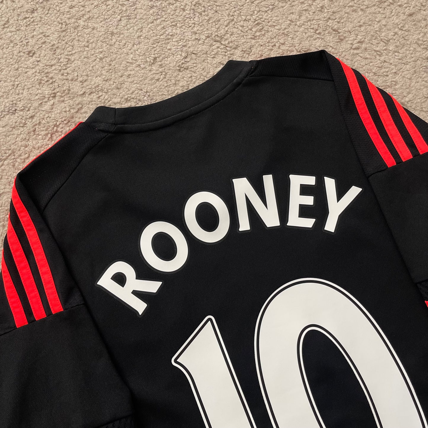 Manchester United 2015/16 third x Wayne Rooney #10 (M) *two small holes