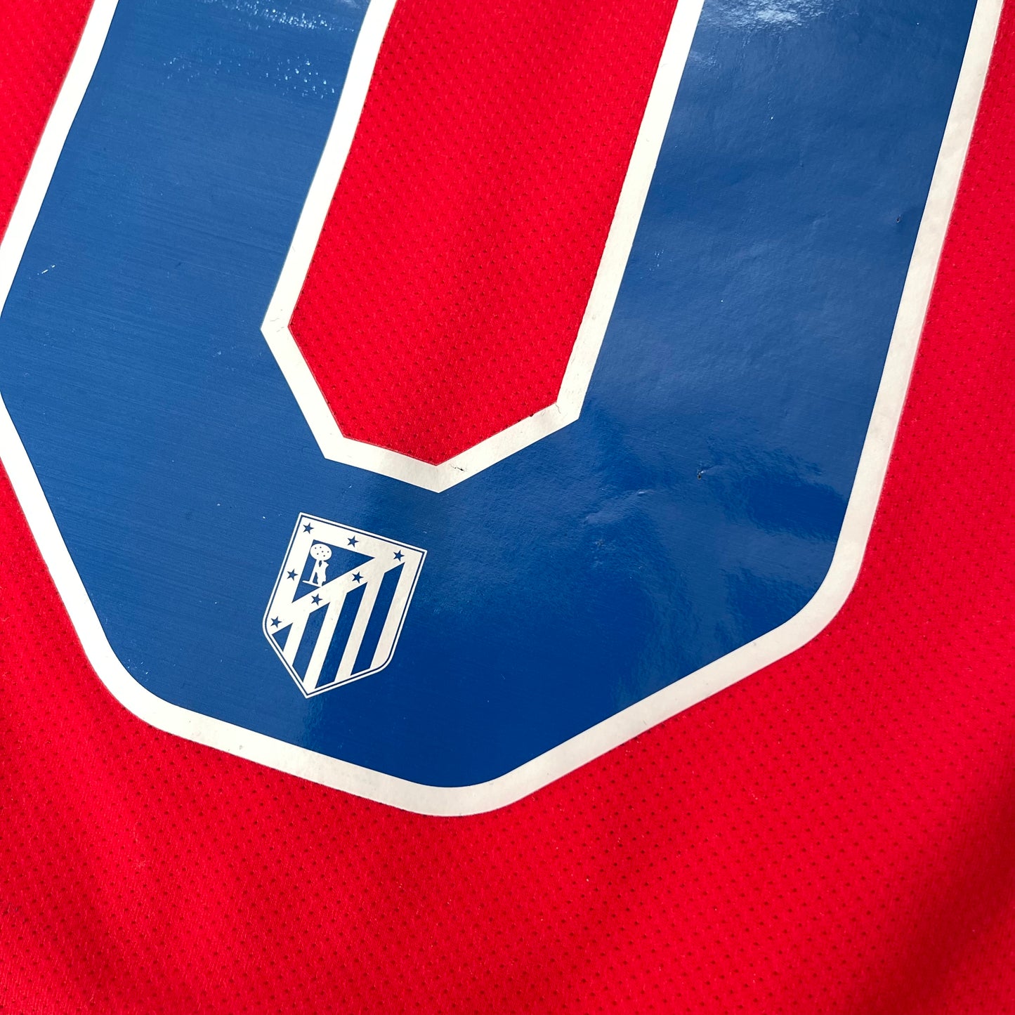 Atletico Madrid 2010/11 home x Sergio 'Kun' Agüero #10 (M)