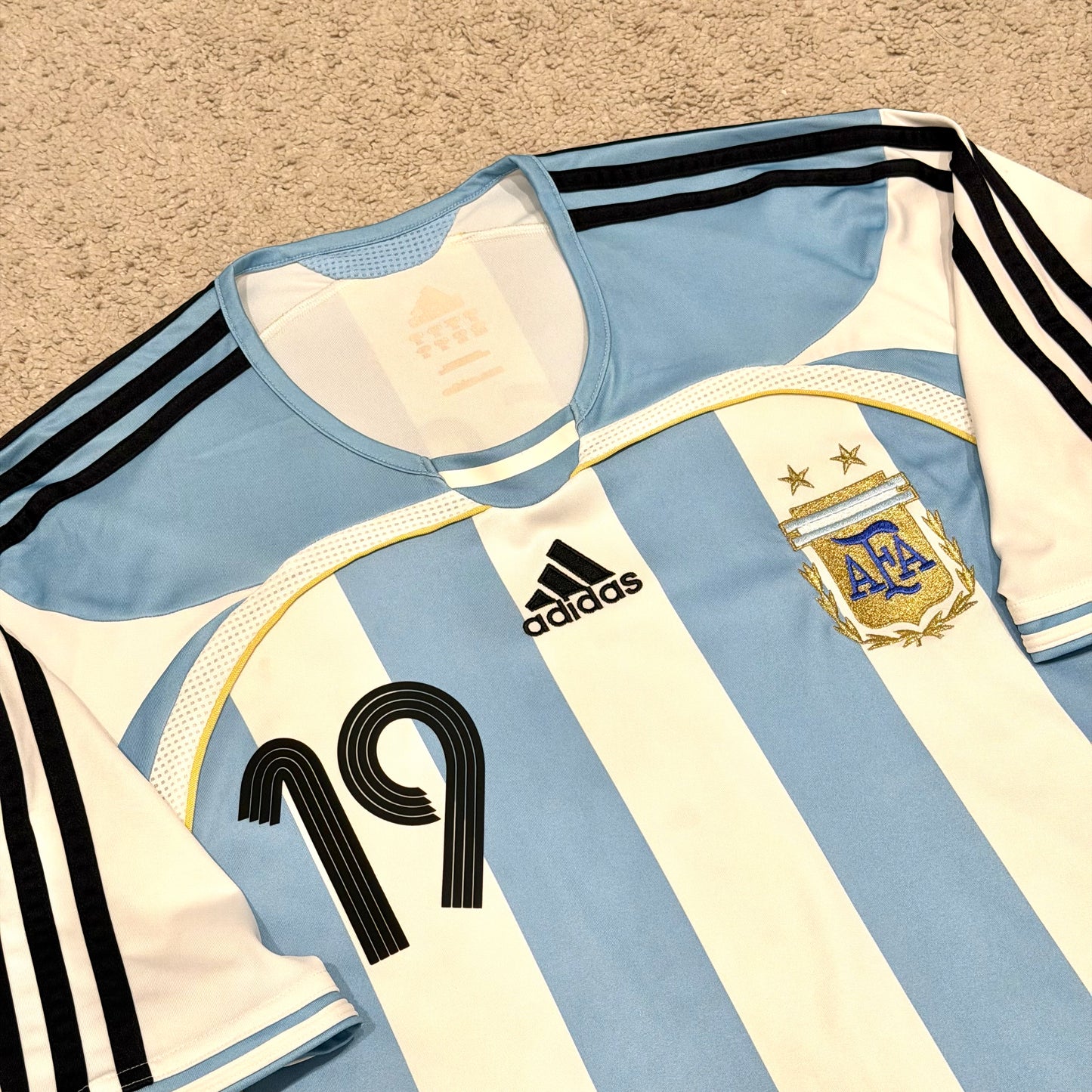 Argentina 2006 World Cup home PLAYER VERSION x Messi #19 (XL)