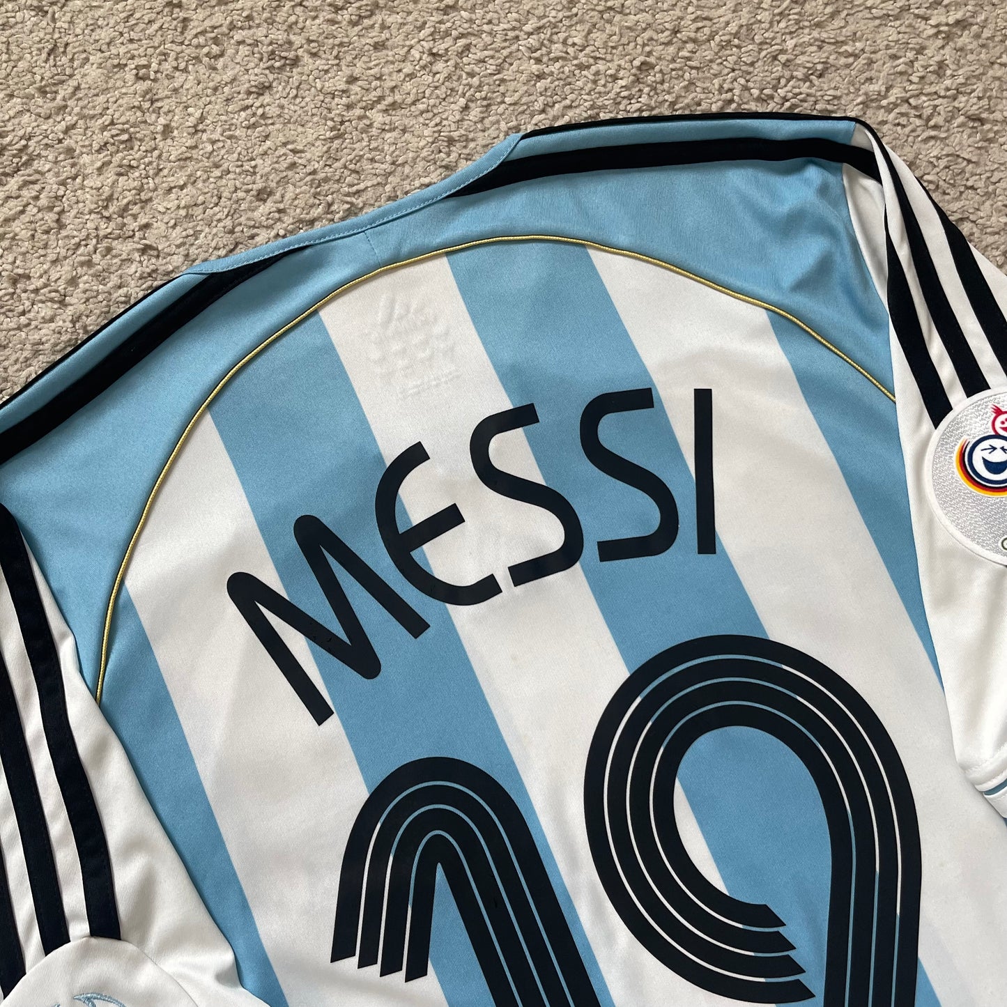 Argentina 2006 World Cup home x Messi #19 (M)