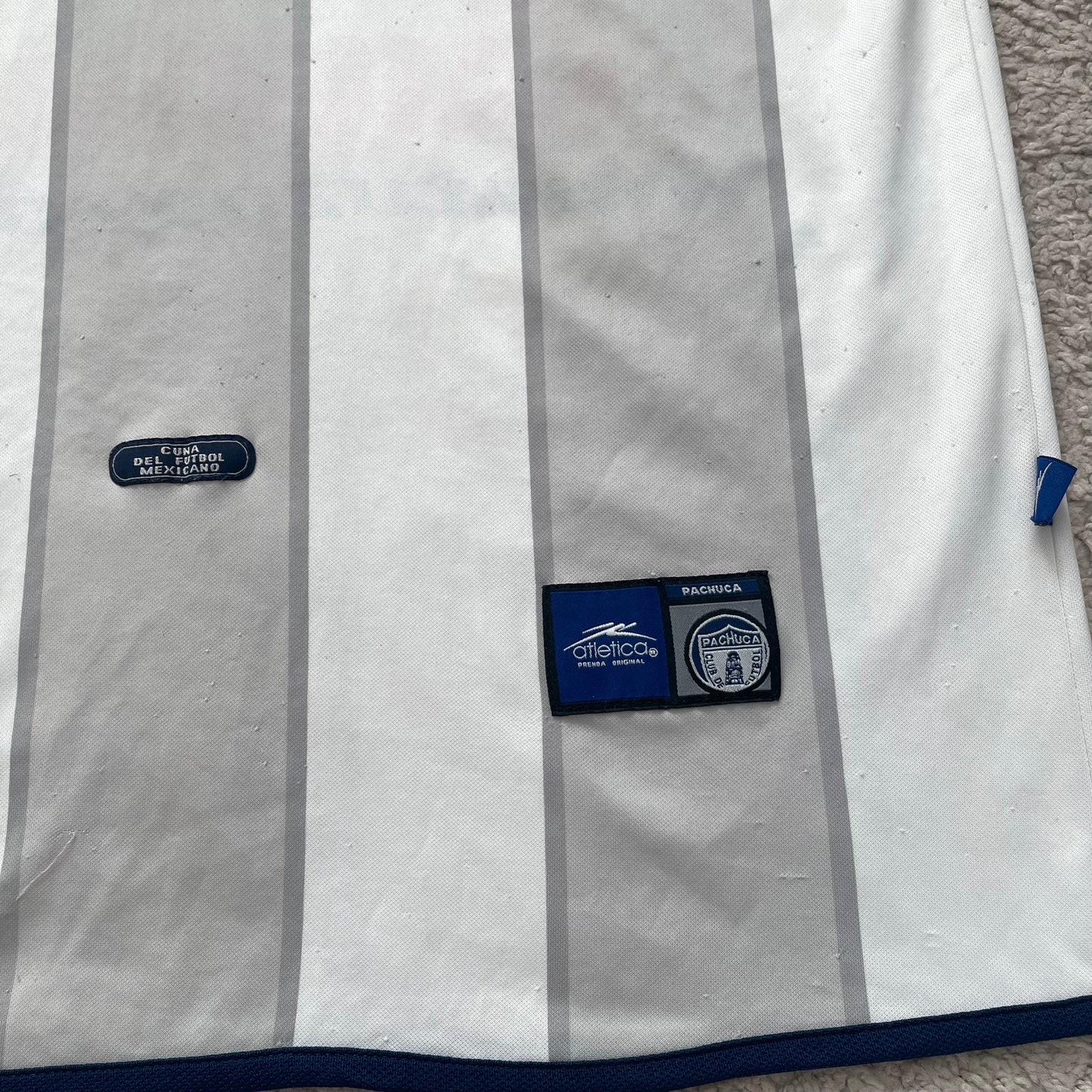 Pachuca 2001/02 away (L)