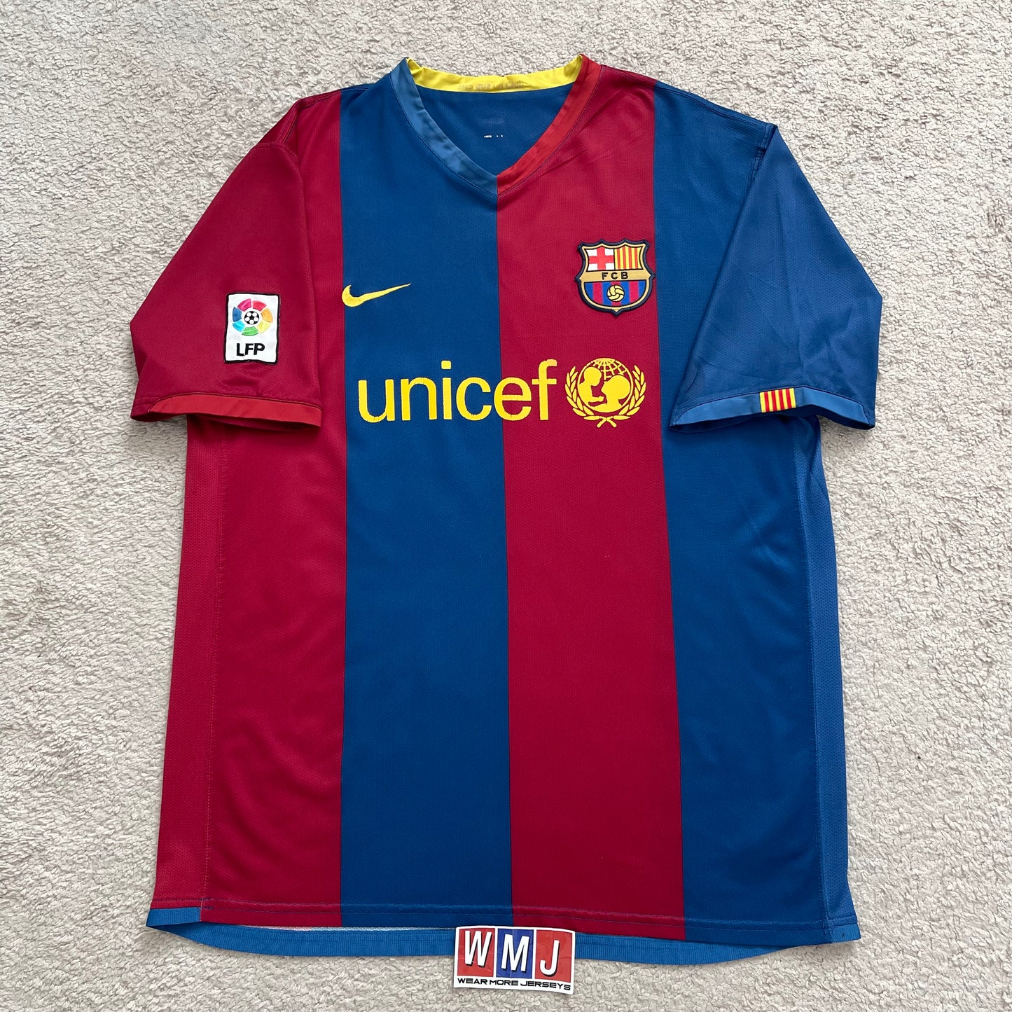 Barcelona 2006/07 home x Ronaldinho #10 (XL)