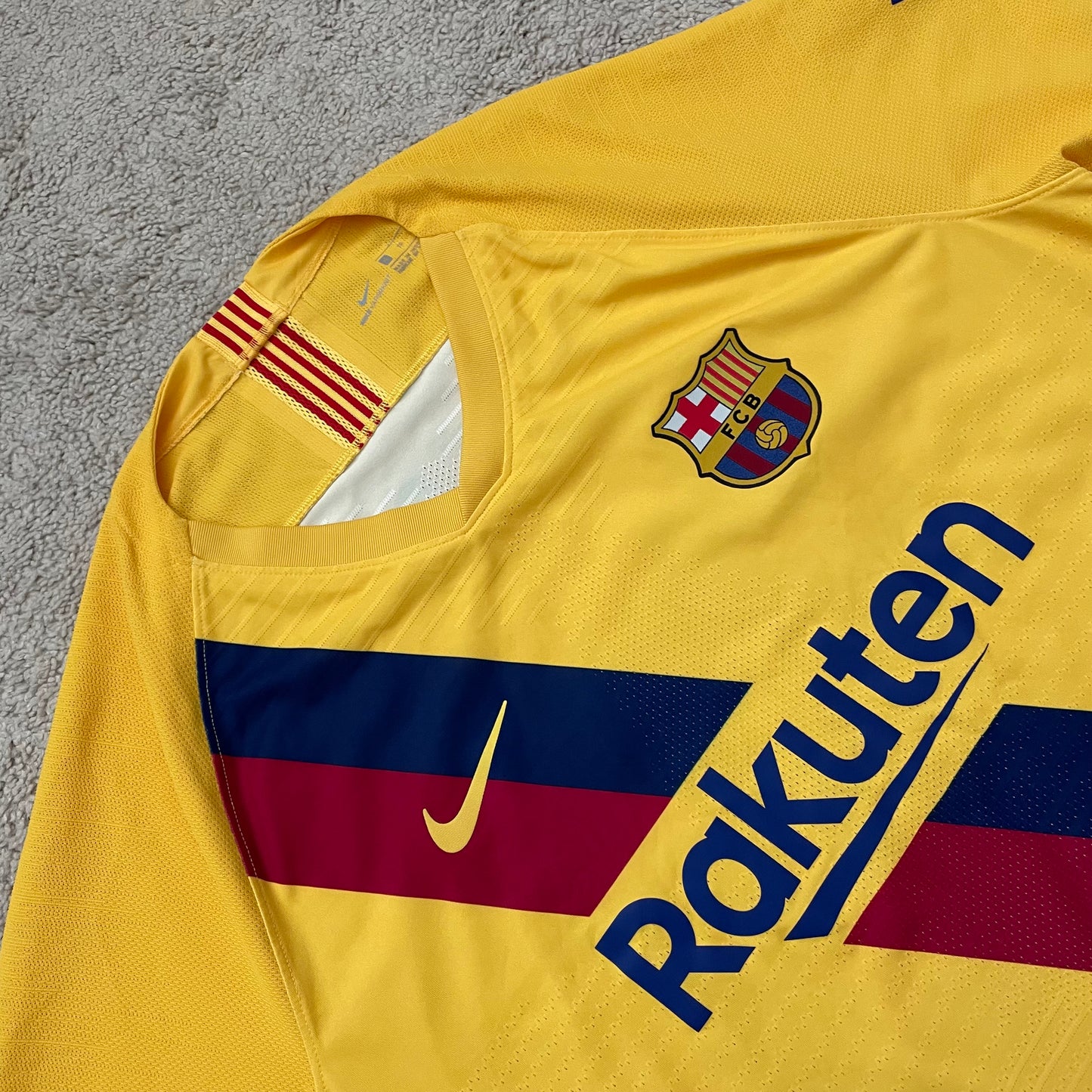 Barcelona 2019/20 away PLAYER VERSION x Messi #10 (XL)