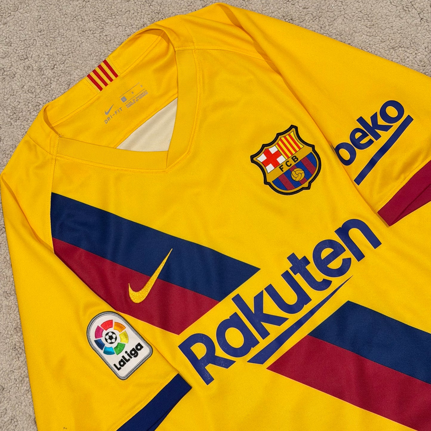 Barcelona 2019/20 away x Messi #10 (L)