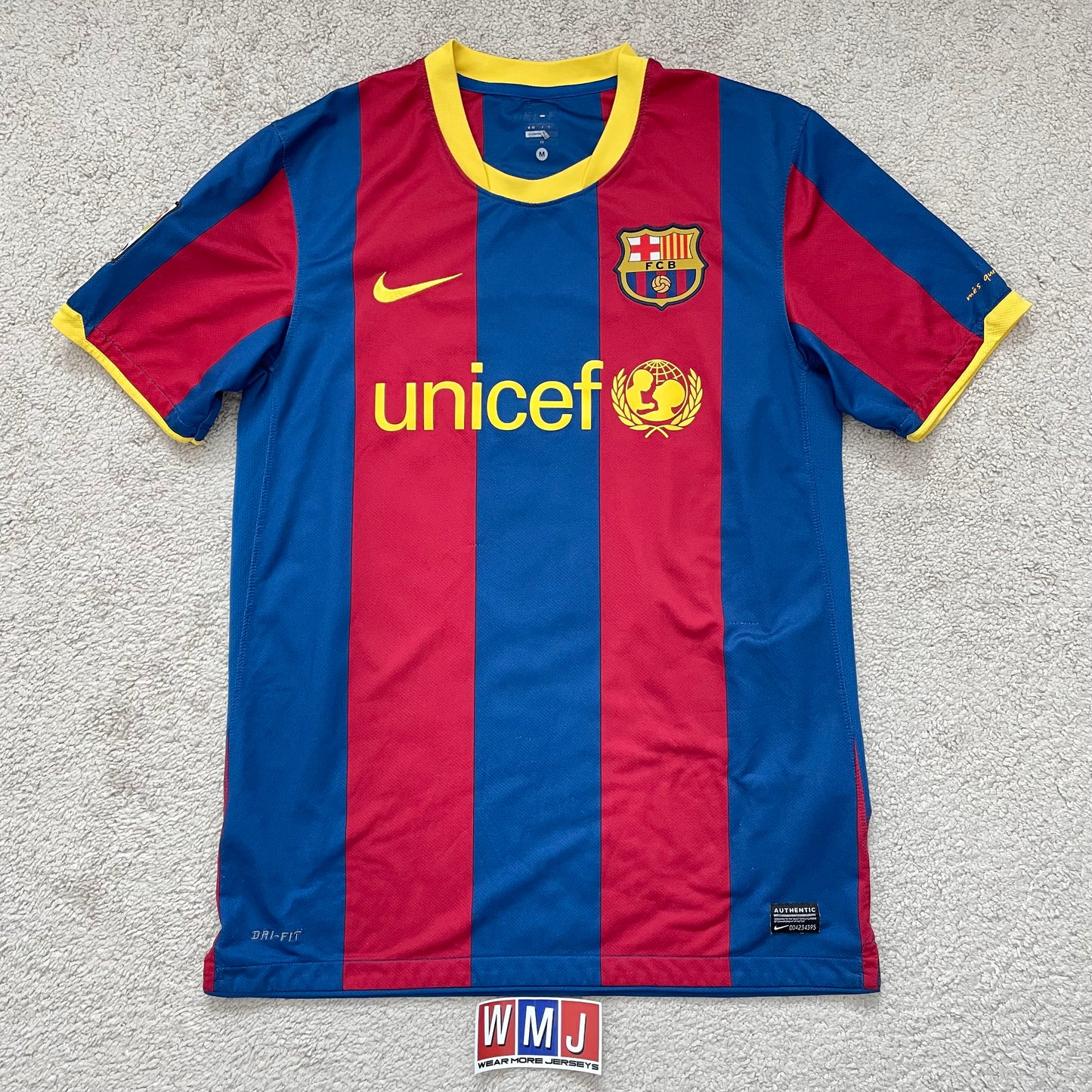 Barcelona 2010/11 home x Gerard Piqué #3 (M)