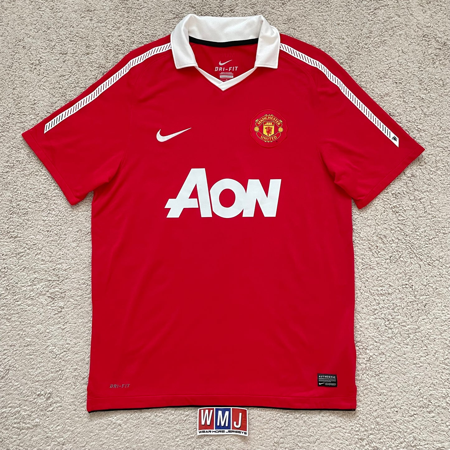 Manchester United 2010/11 home x Chicharito #14 (M)