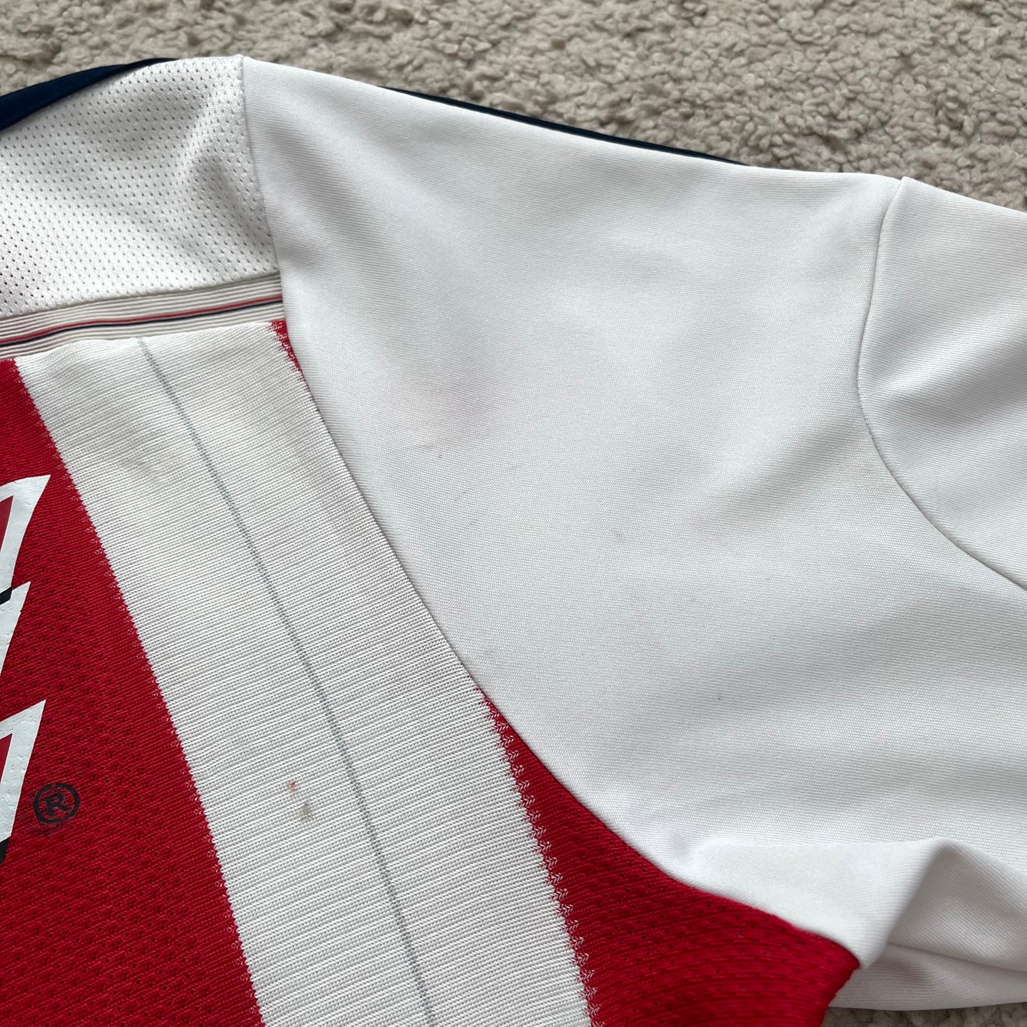 Chivas de Guadalajara 2014/15 home x Omar Bravo #9 (M)