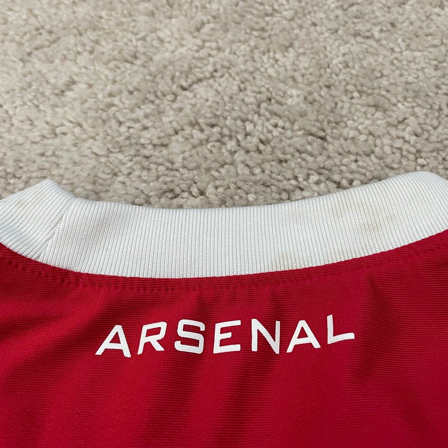 Arsenal 2010/11 home x Carlos Vela #11 (L)