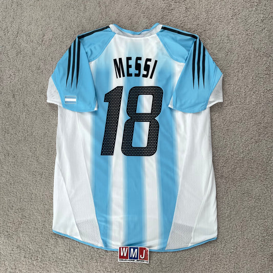 Argentina 2004/05 home PLAYER VERSION x Messi #18 (L)