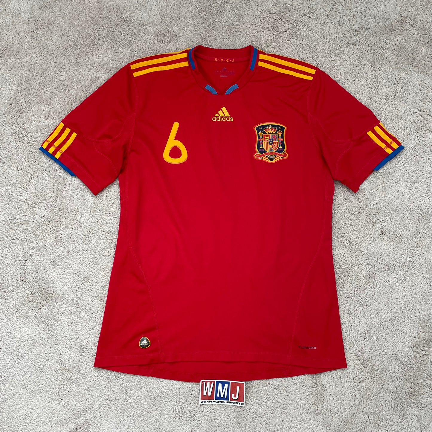 Spain 2010 World Cup home x Andres Iniesta #6 (L)