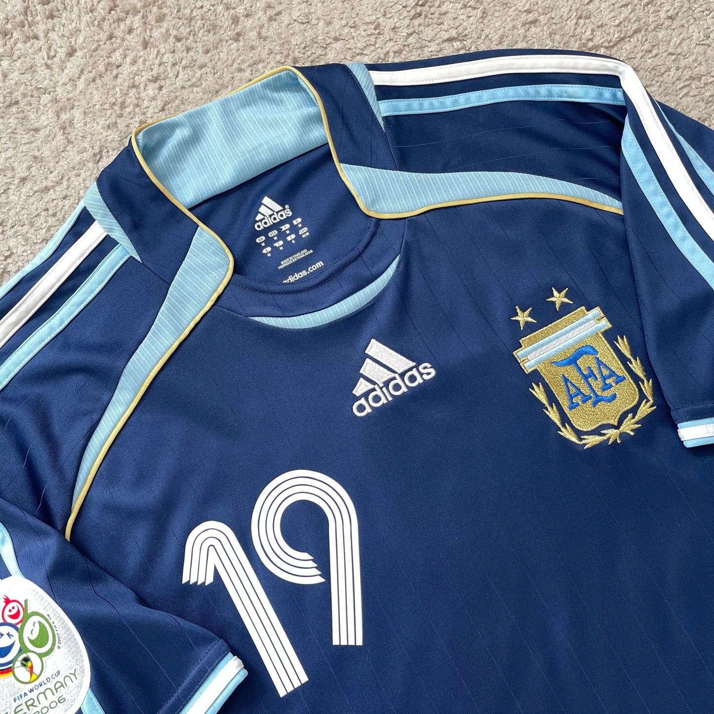 Argentina 2006 World Cup away x Messi #19 (M)