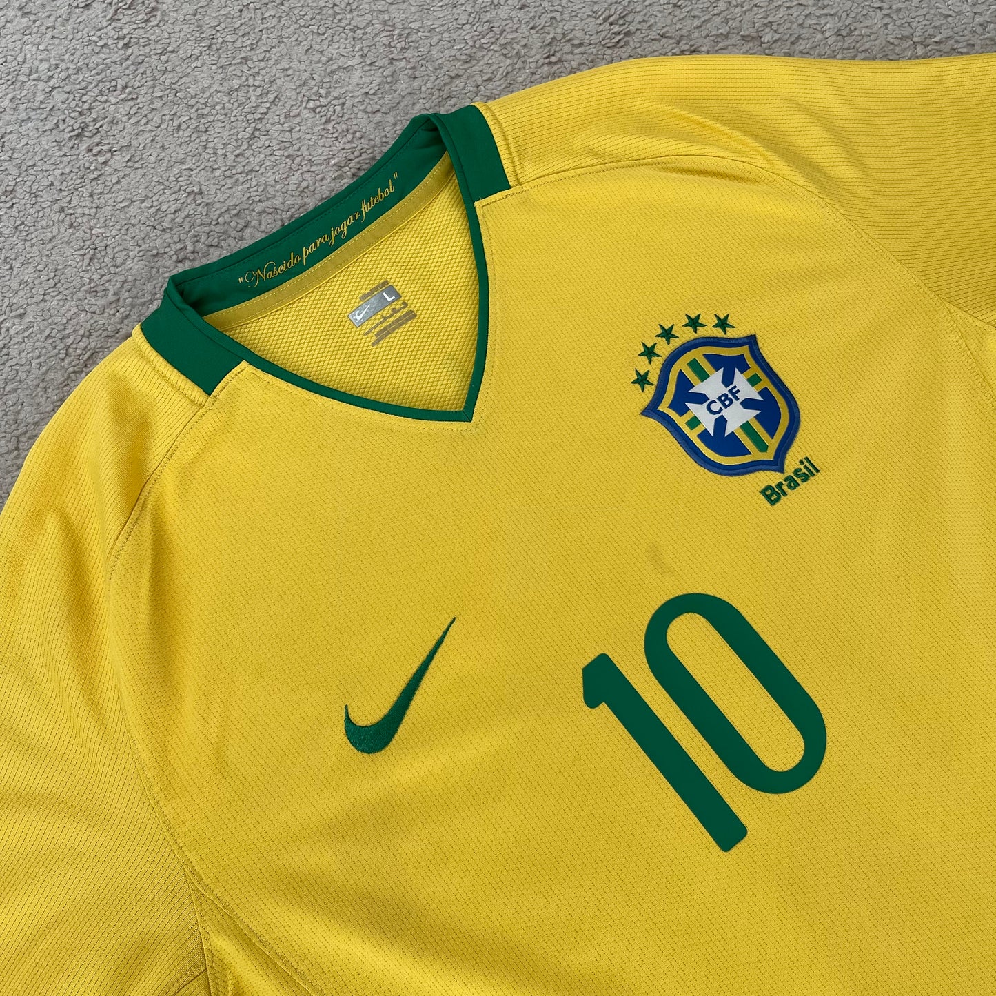 Brazil 2008/2009/2010 home x Ronaldinho #10 (L)