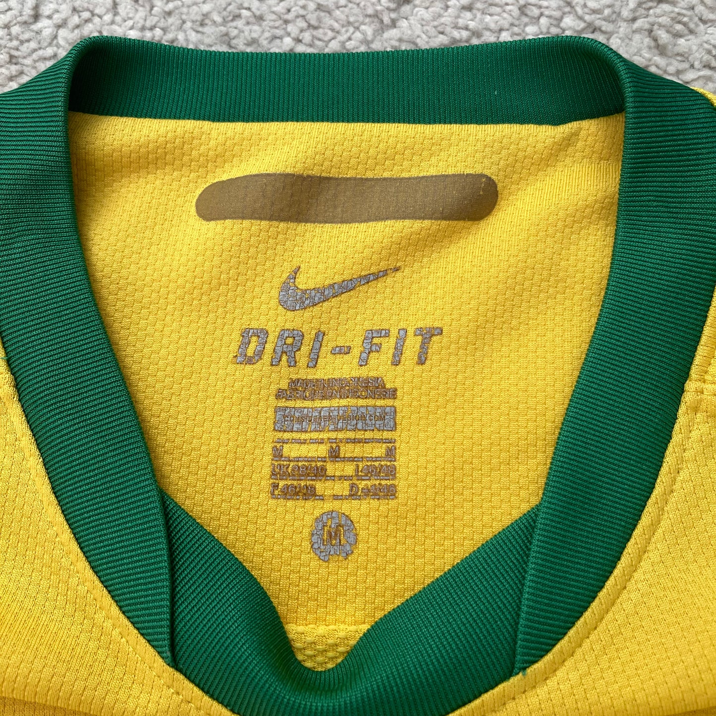 Brazil 2010 World Cup home x Ricardo Kaká #10 (M)