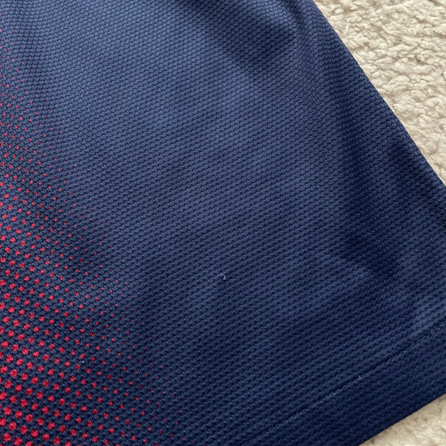 Barcelona 2012/13 home x Messi #10 (L) *has some holes on the back