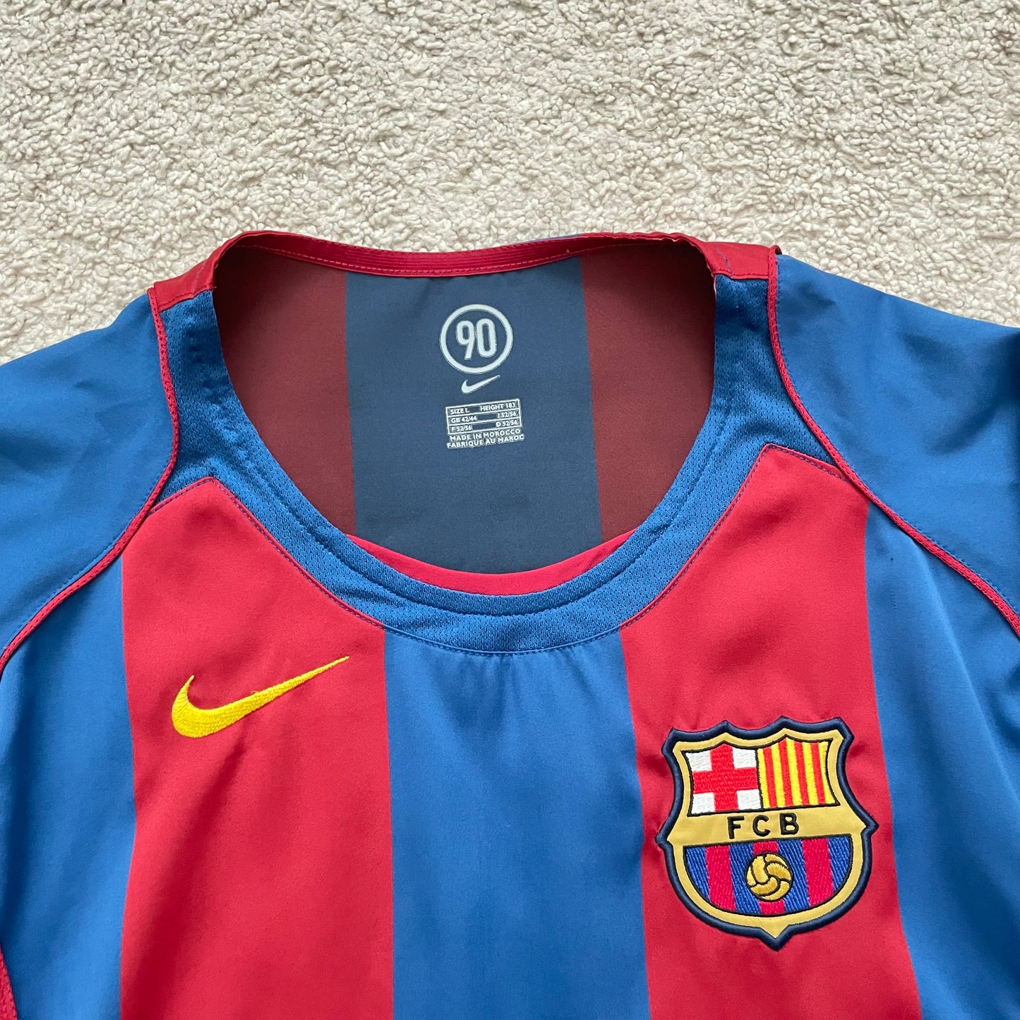 Barcelona 2004/05 home x Messi #30 (L)