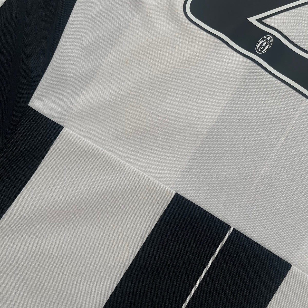 Juventus 2016/17 home x Paulo Dybala #21 (M)