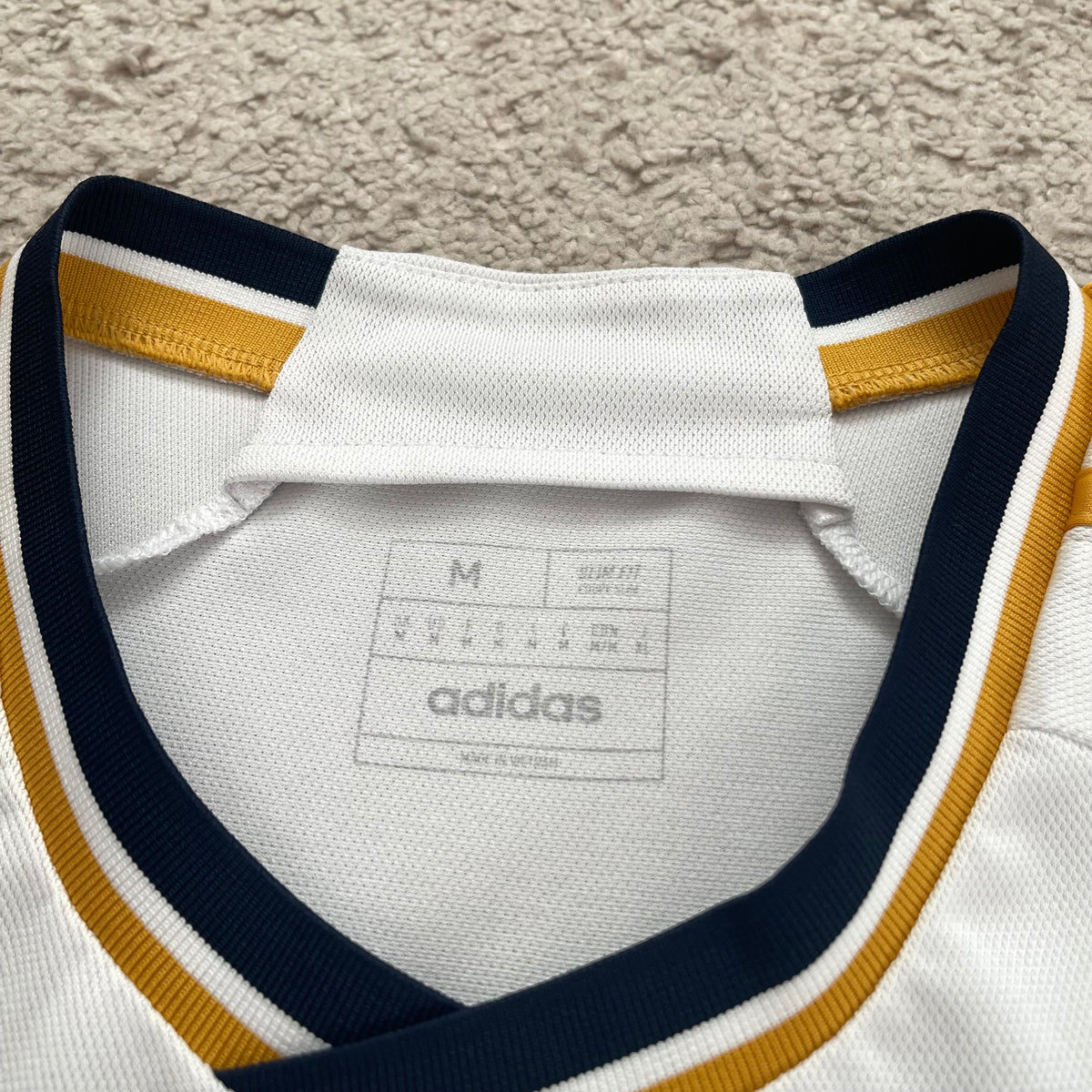 Real Madrid 2023/24 home x Jude Bellingham #5 (M)