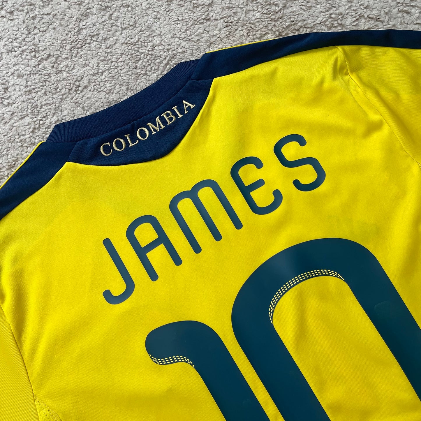 Colombia 2011/13 home LONG SLEEVES x James Rodriguez #10 (S)