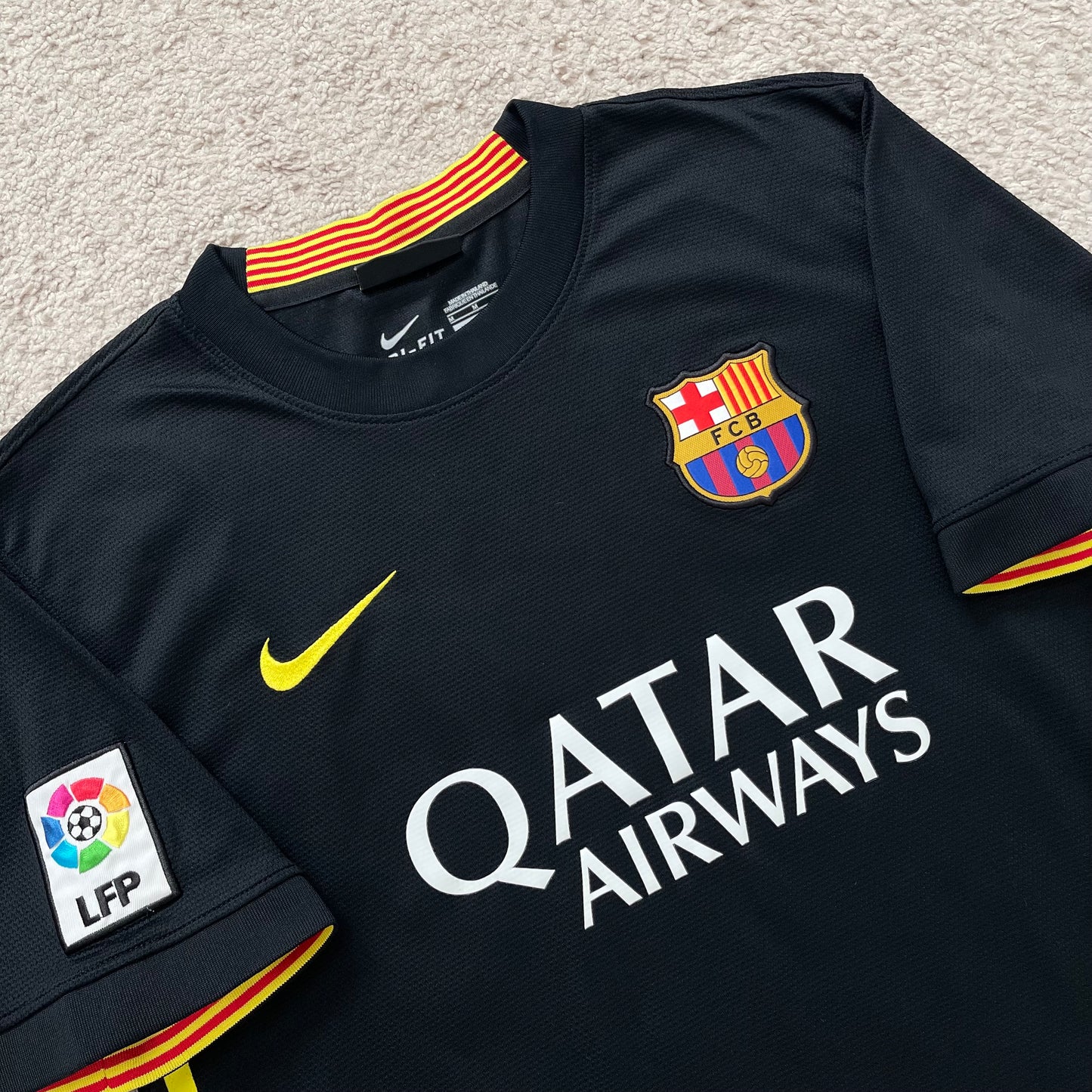 Barcelona 2013/14 third x Messi #10 (M)