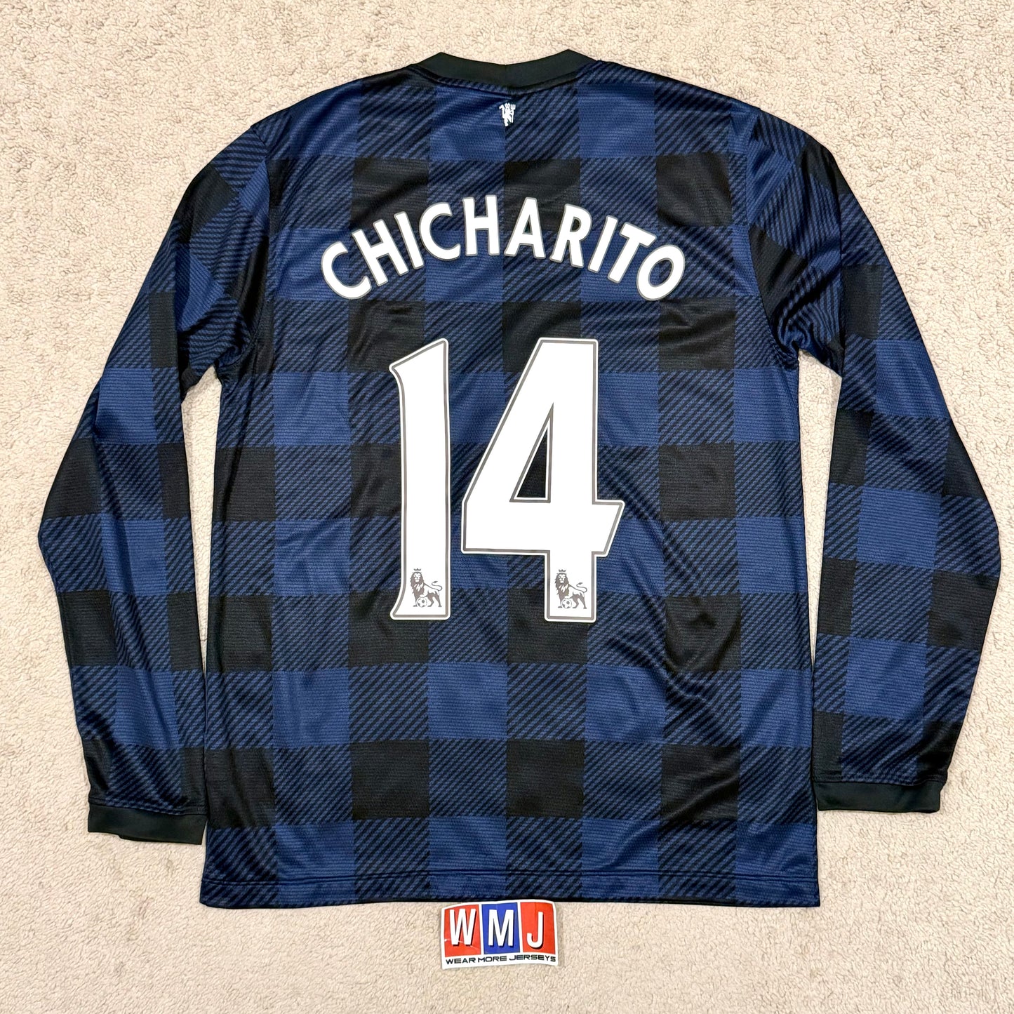 Manchester United 2013/14 away LONG SLEEVES x Chicharito Hernandez #14 (M)