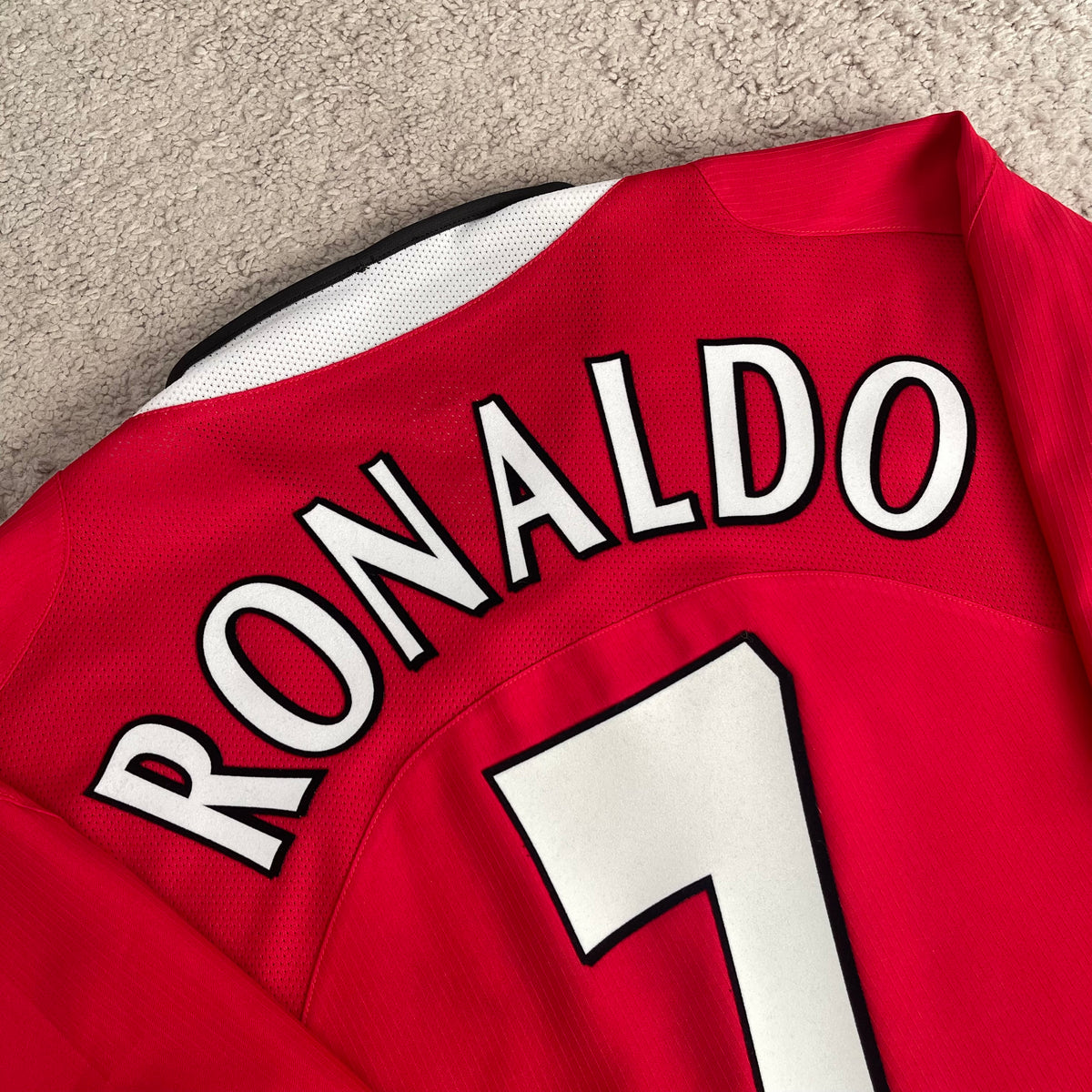 Manchester United 2004/2005/2006 home x Cristiano Ronaldo #7 (M)