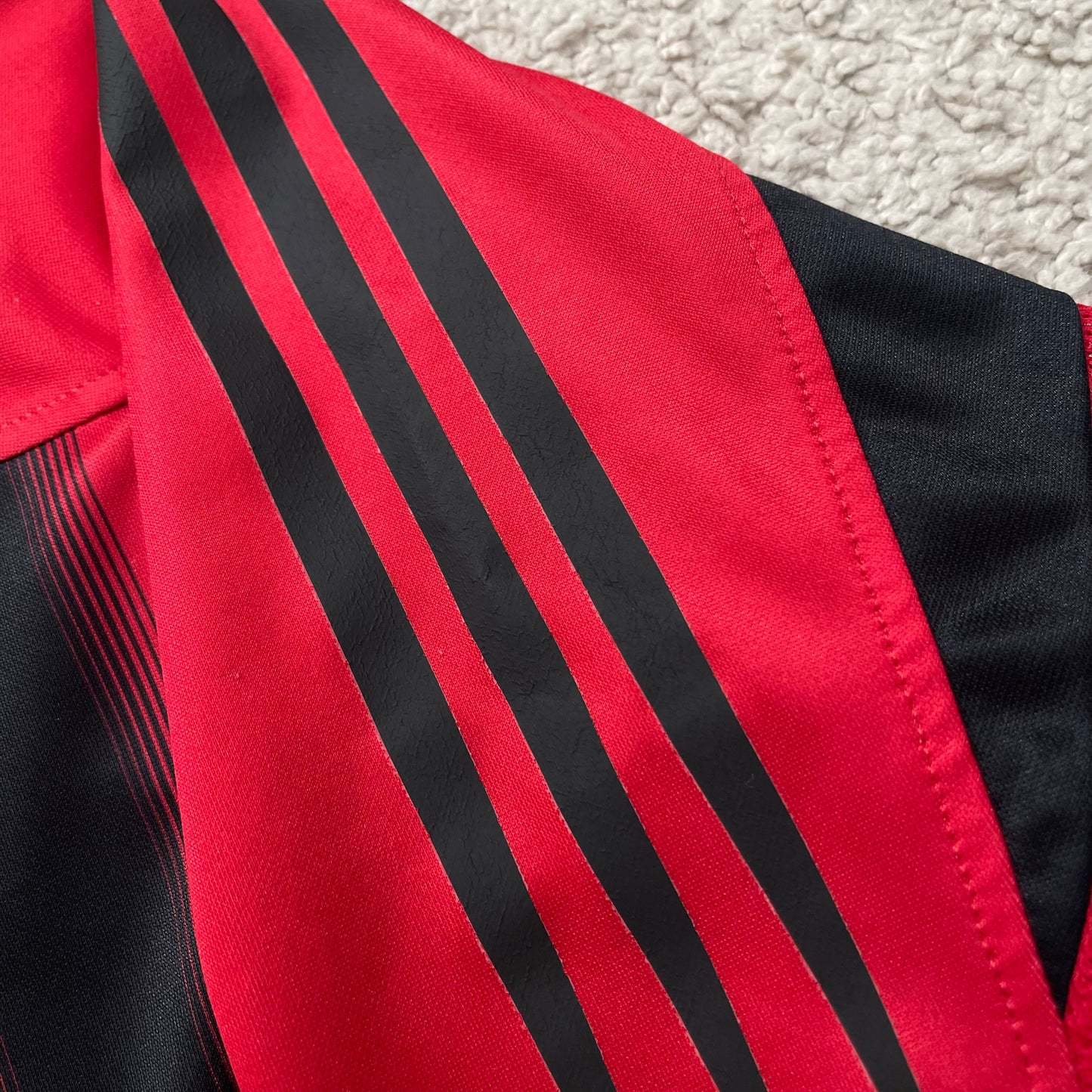 AC Milan 2004/05 home x Ricardo Kaká #22 (L)