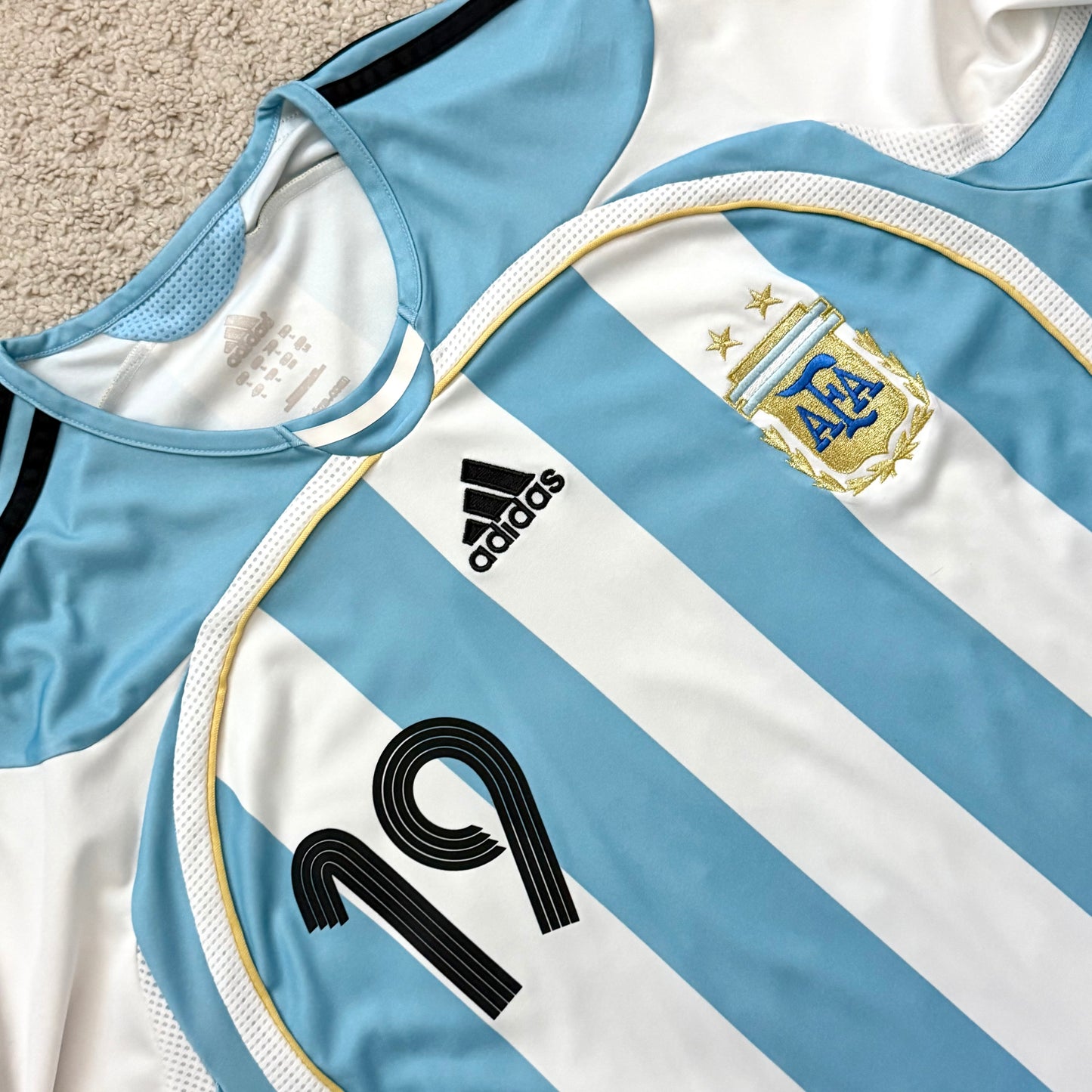Argentina 2006 World Cup home x Messi #19 (L)
