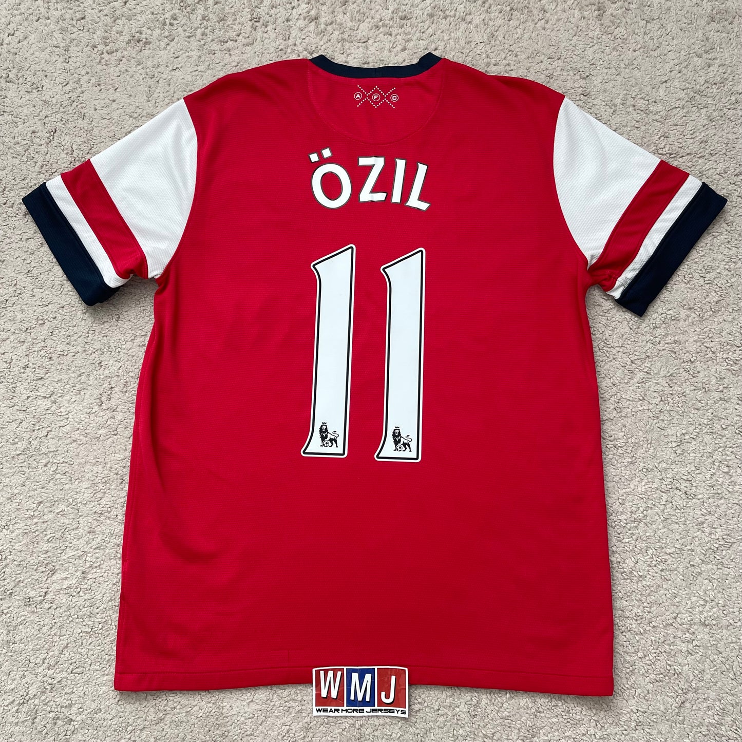 Arsenal 2013/14 home x Mesut Özil #11 (M)